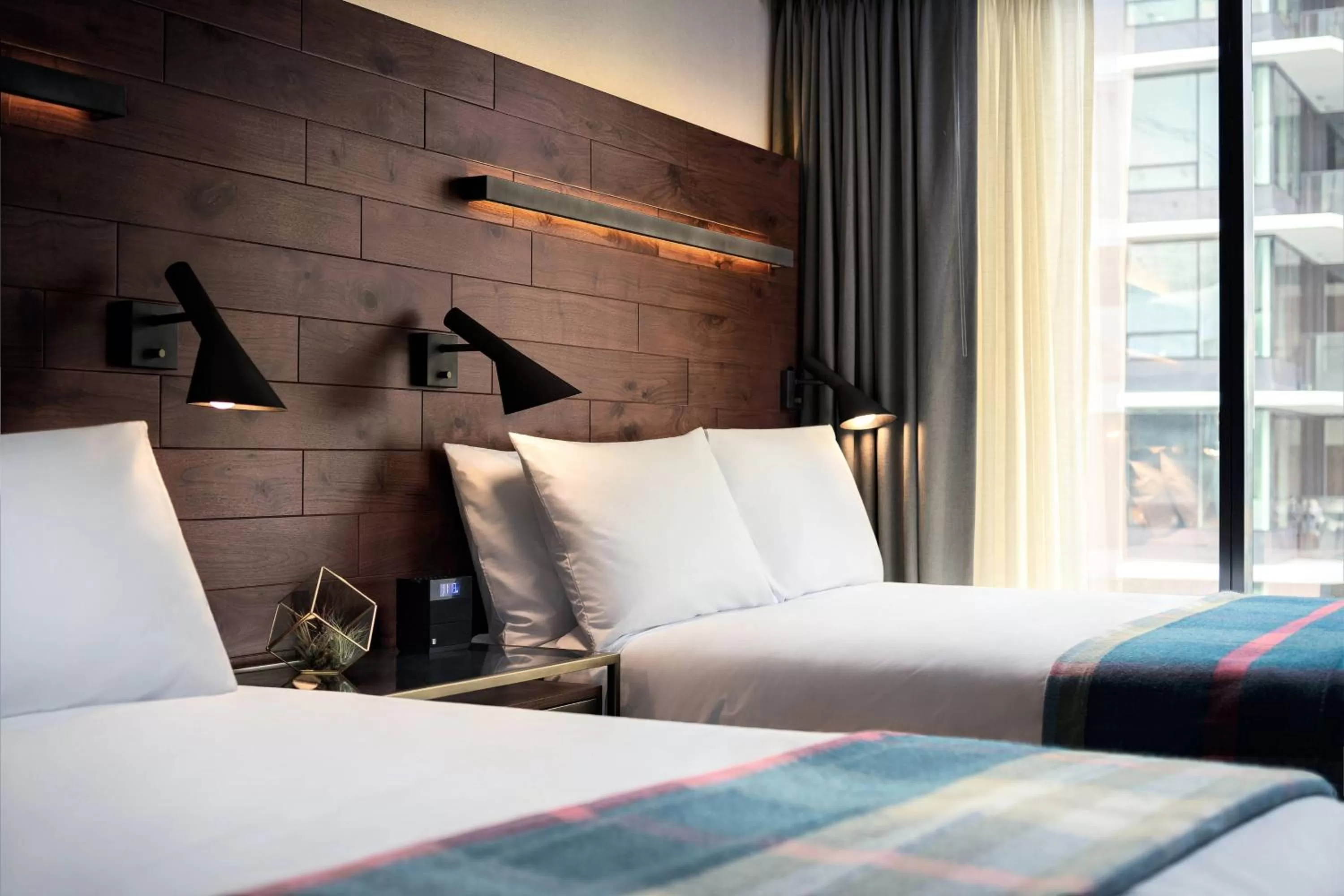 Photo of the whole room, Bed in the DOUGLAS, Autograph Collection