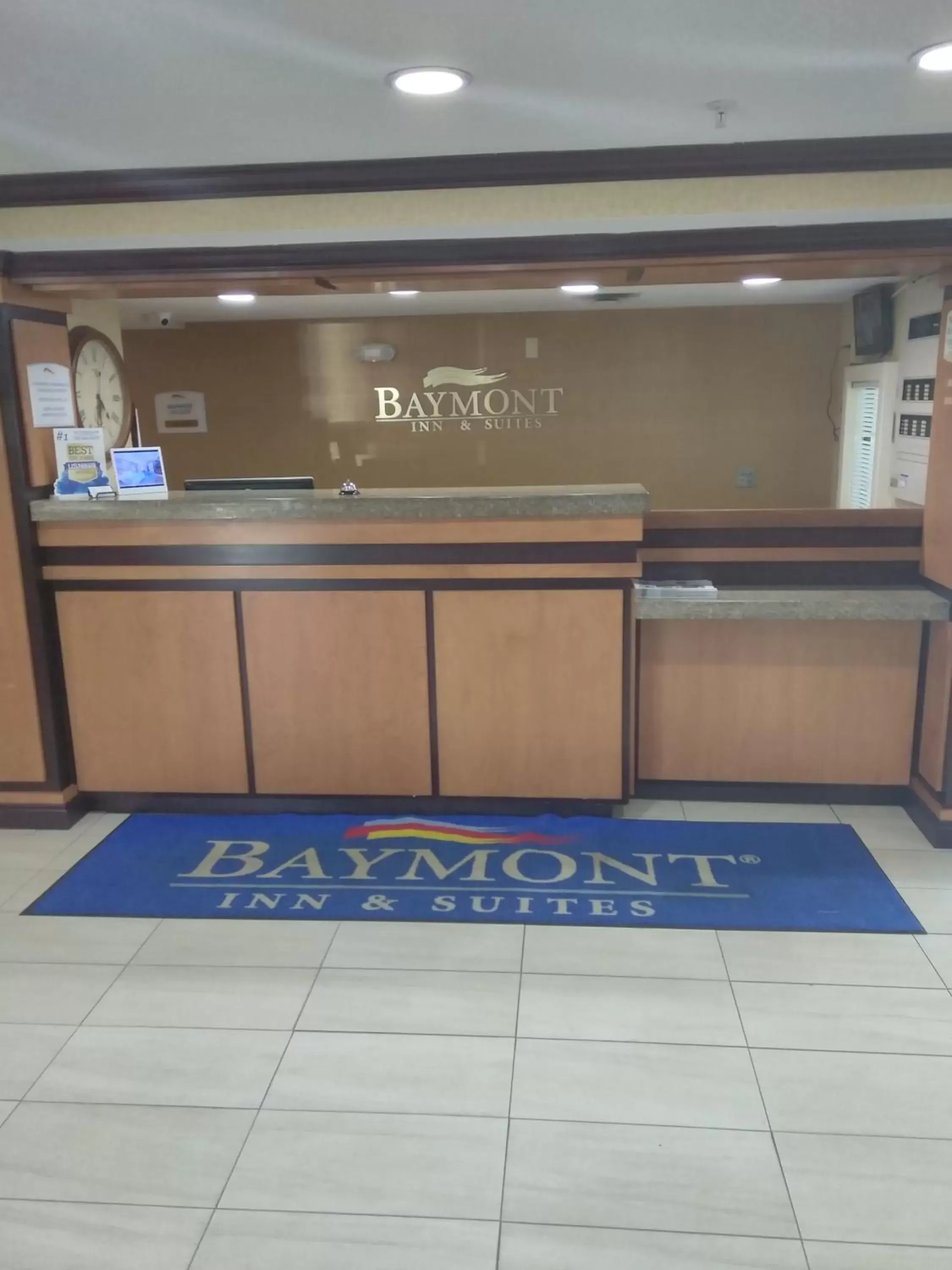 Lobby or reception, Lobby/Reception in Baymont by Wyndham Madison Heights Detroit Area