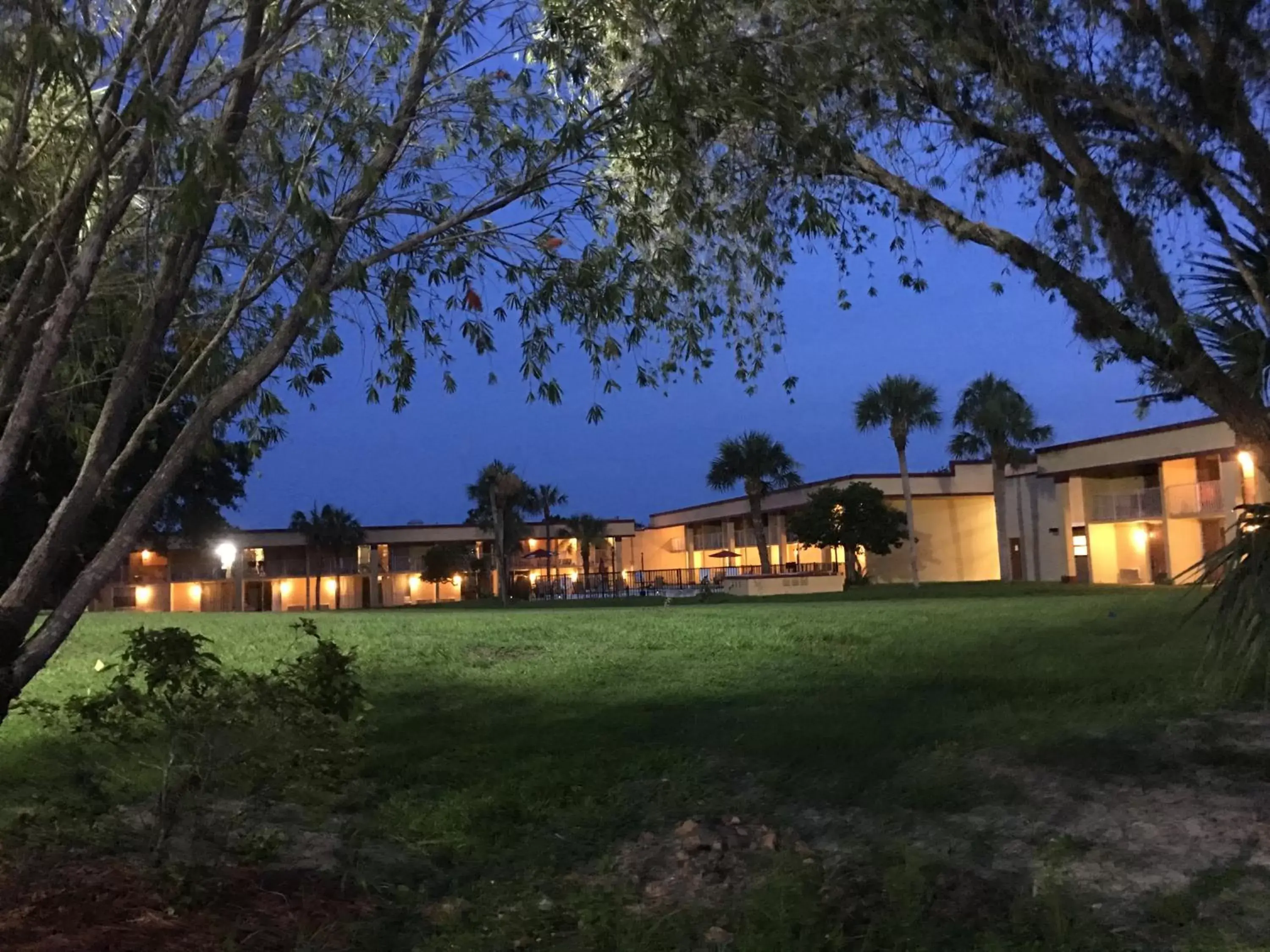 Property building in Rodeway Inn Clermont - Minneola - Groveland - Leeseburg Property building in Rodeway Inn Clermont - Minneola - Groveland - Leeseburg