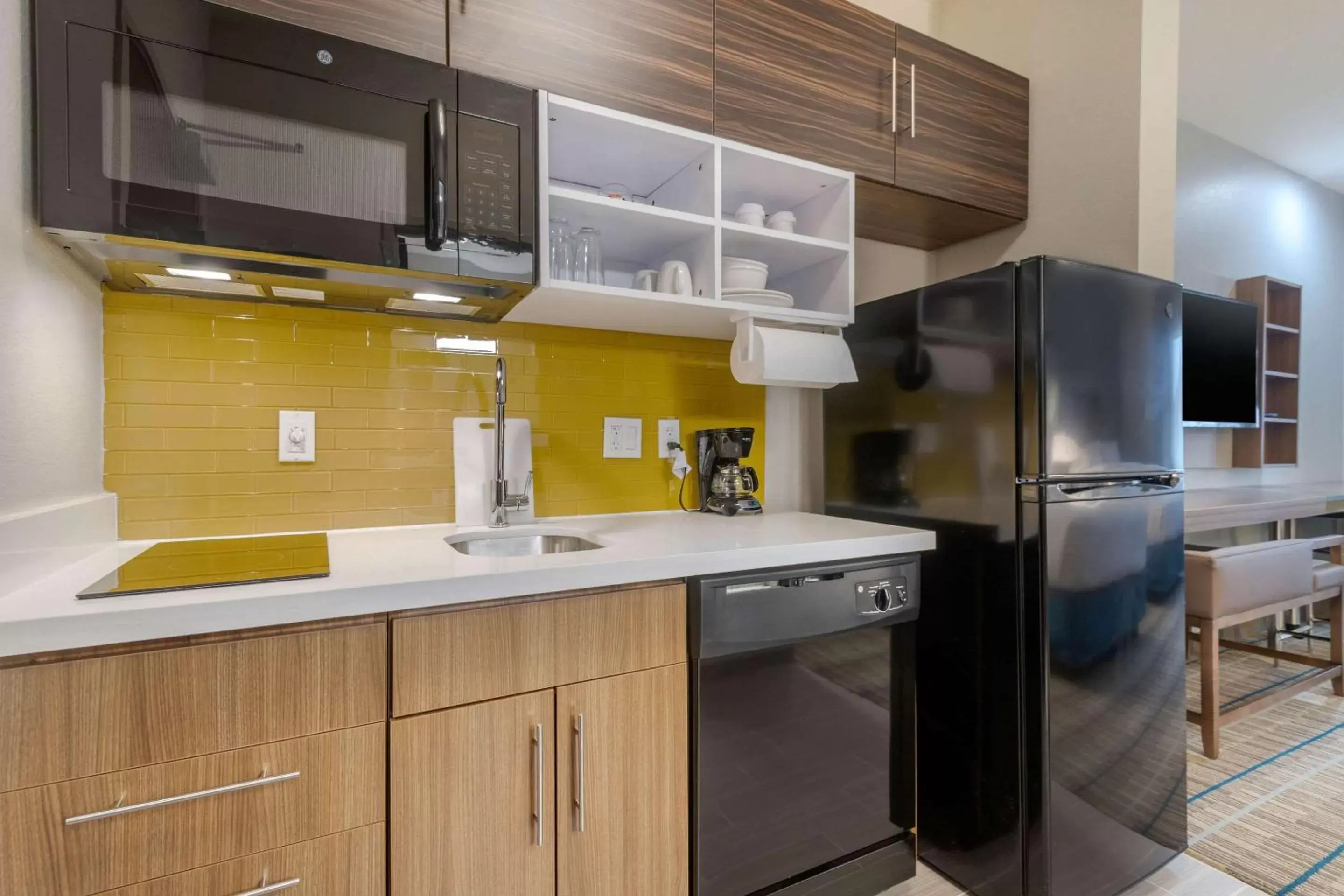 Standard King Room with Hearing Accessability - Non-Smoking in MainStay Suites Bricktown - near Medical Center Standard King Room with Hearing Accessability - Non-Smoking in MainStay Suites Bricktown - near Medical Center