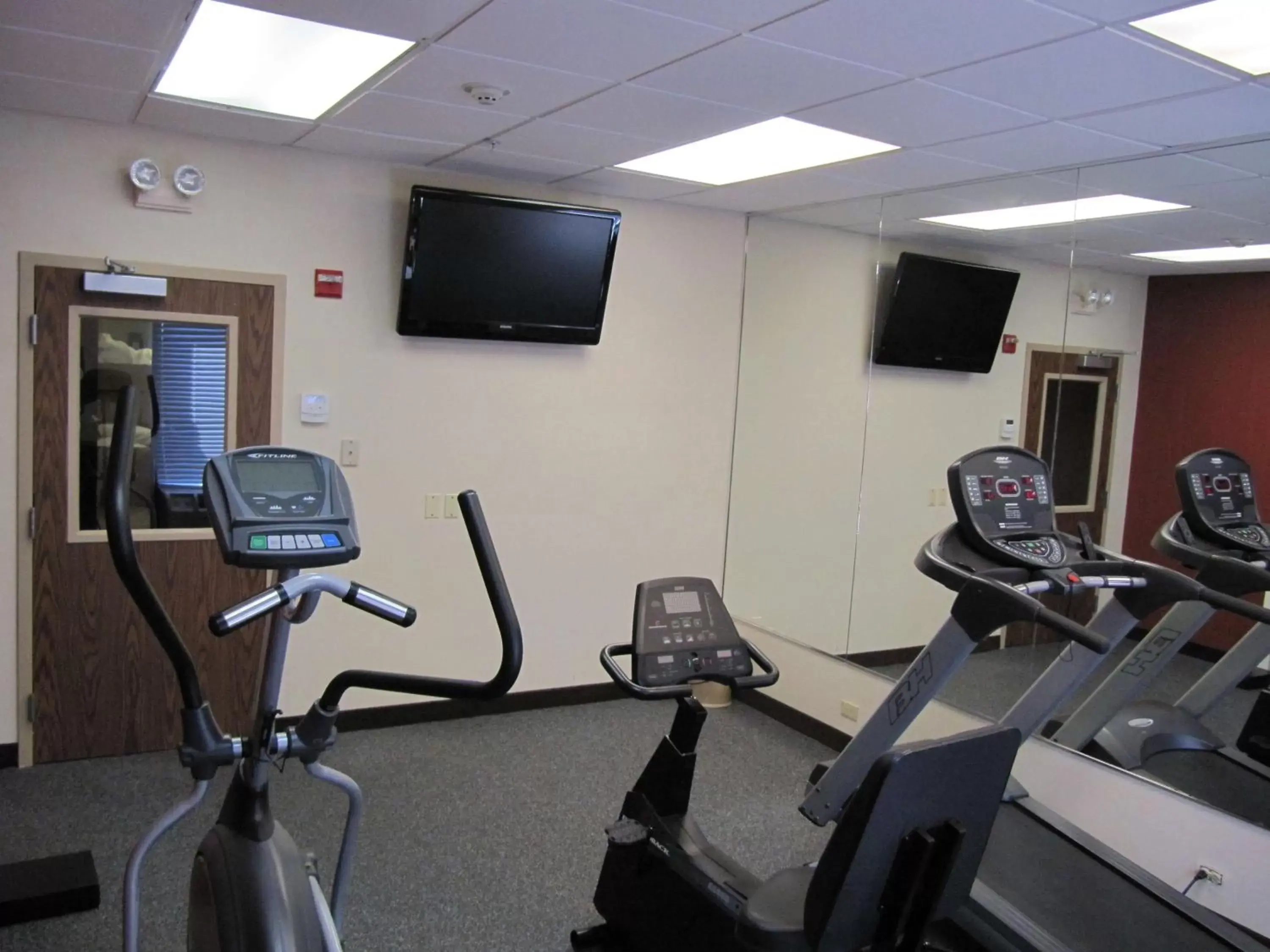 Fitness centre/facilities in Hampton Inn Lindale/Tyler Fitness centre/facilities in Hampton Inn Lindale/Tyler