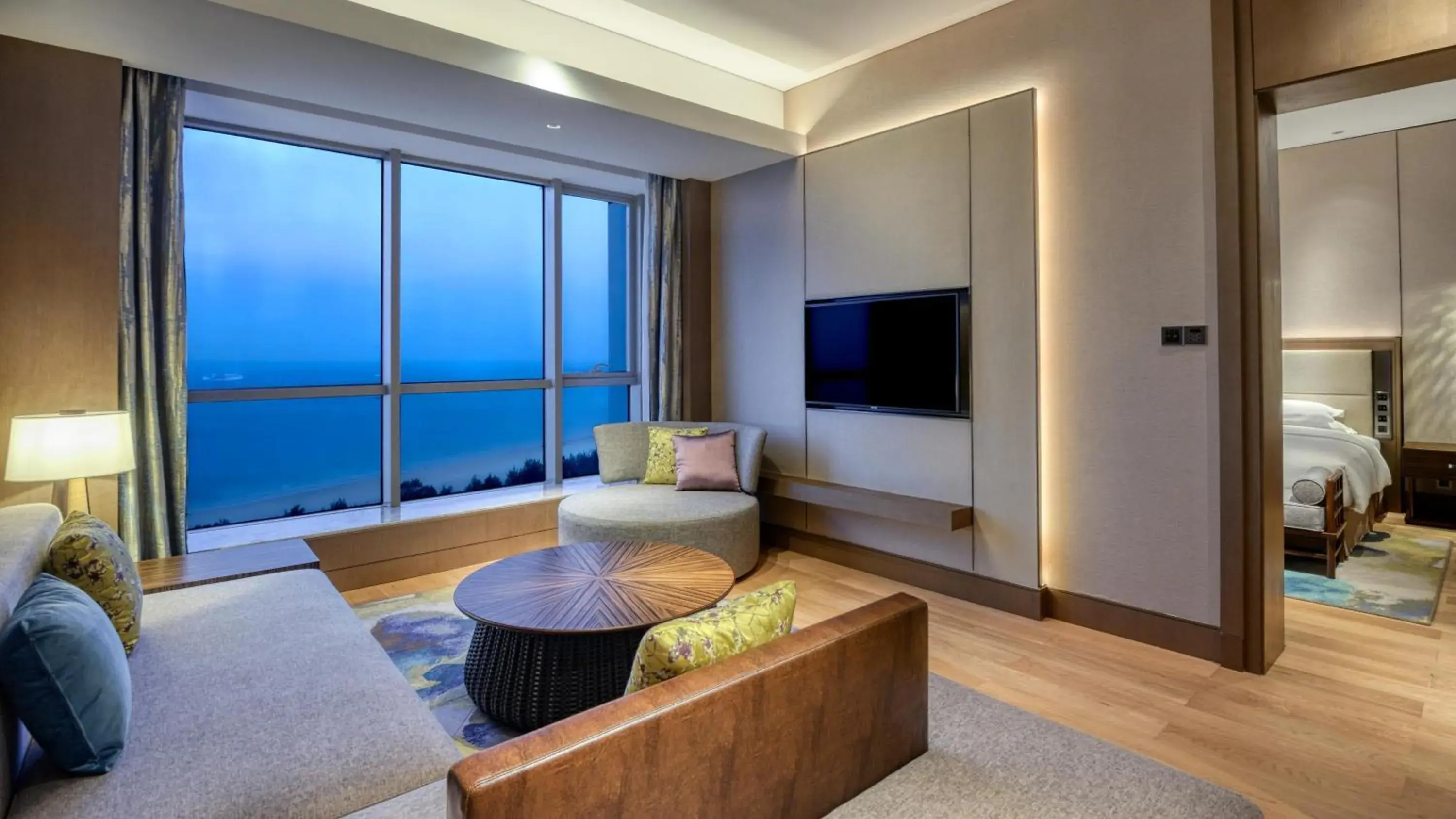 Bedroom, Sea View in Crowne Plaza Beihai Silver Beach, an IHG Hotel