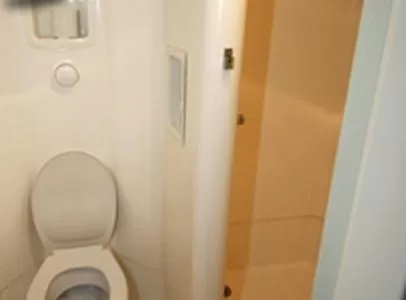 Bathroom in Quick Palace Nantes La Beaujoire