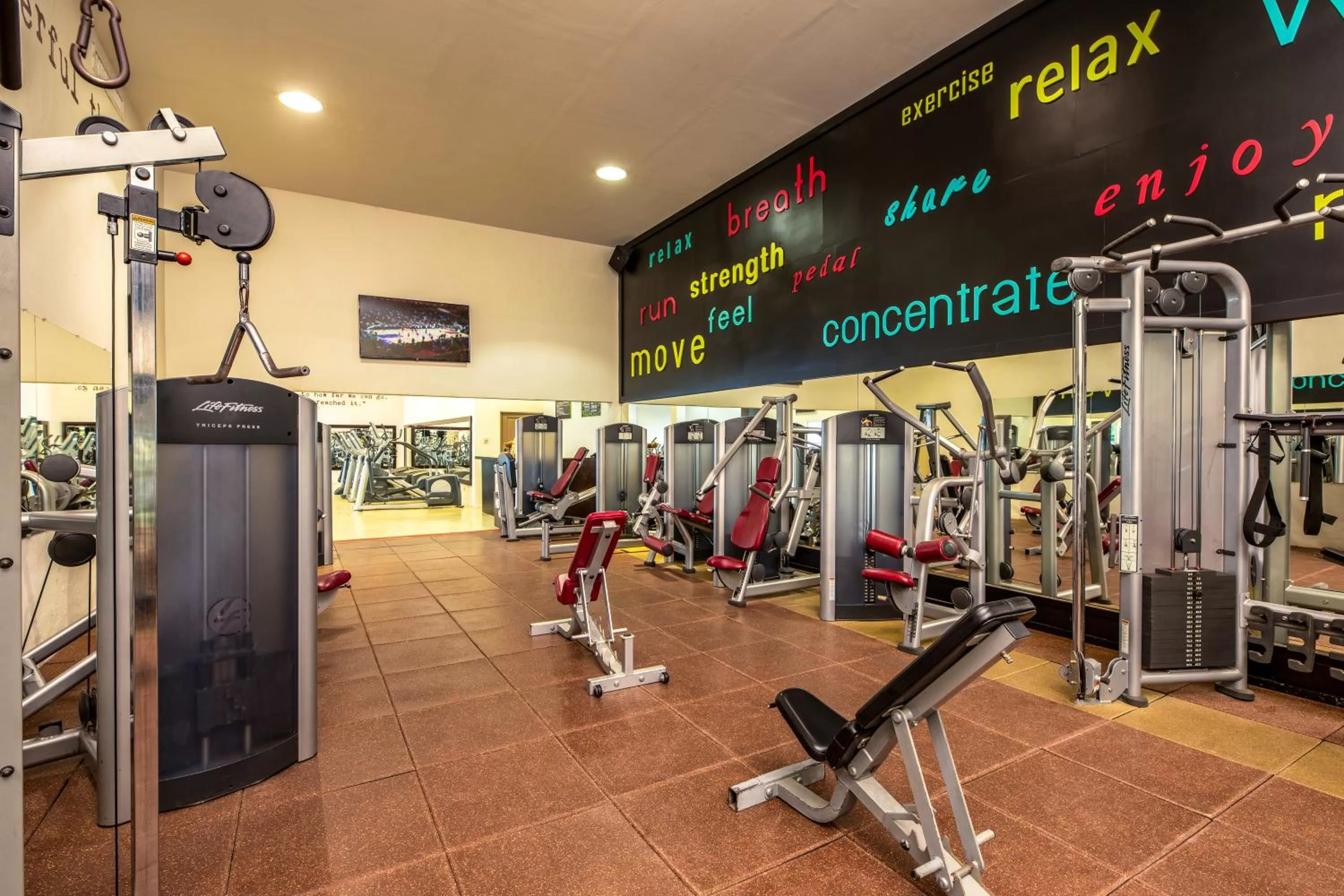 Fitness centre/facilities in Wyndham Alltra Cancun All Inclusive Resort