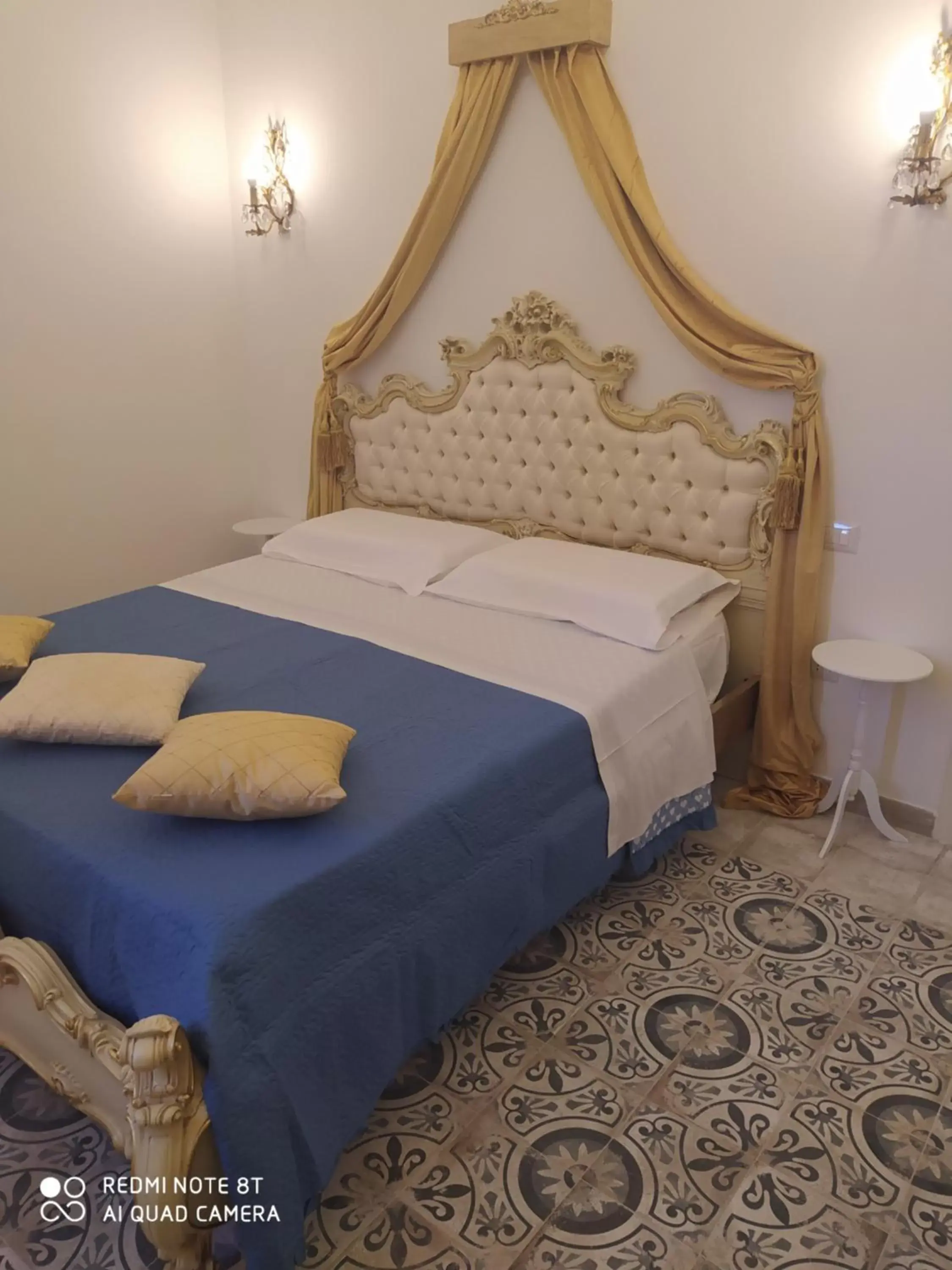 Bedroom, Bed in DONNA LUCREZIA b&b Boutique Hotel Style