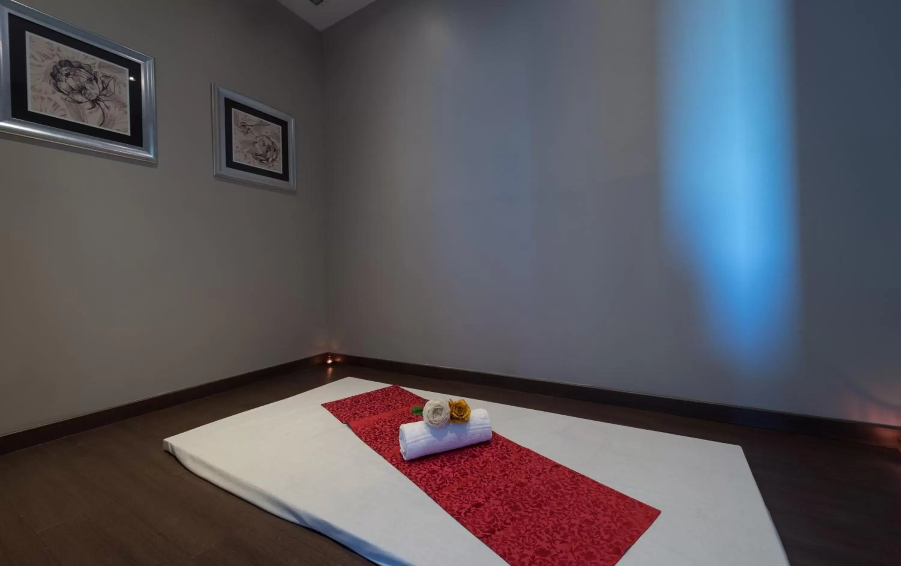 Massage, Bed in Vila Gale Porto - Centro