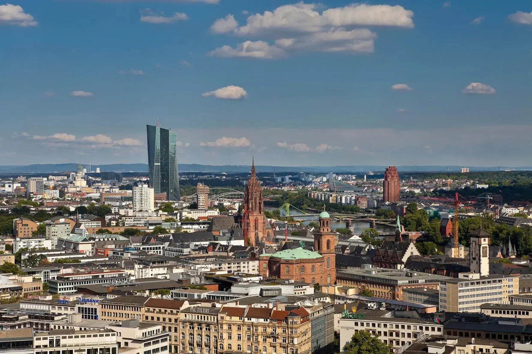 View (from property/room) in INNSiDE by Meliá Frankfurt Eurotheum View (from property/room) in INNSiDE by Meliá Frankfurt Eurotheum