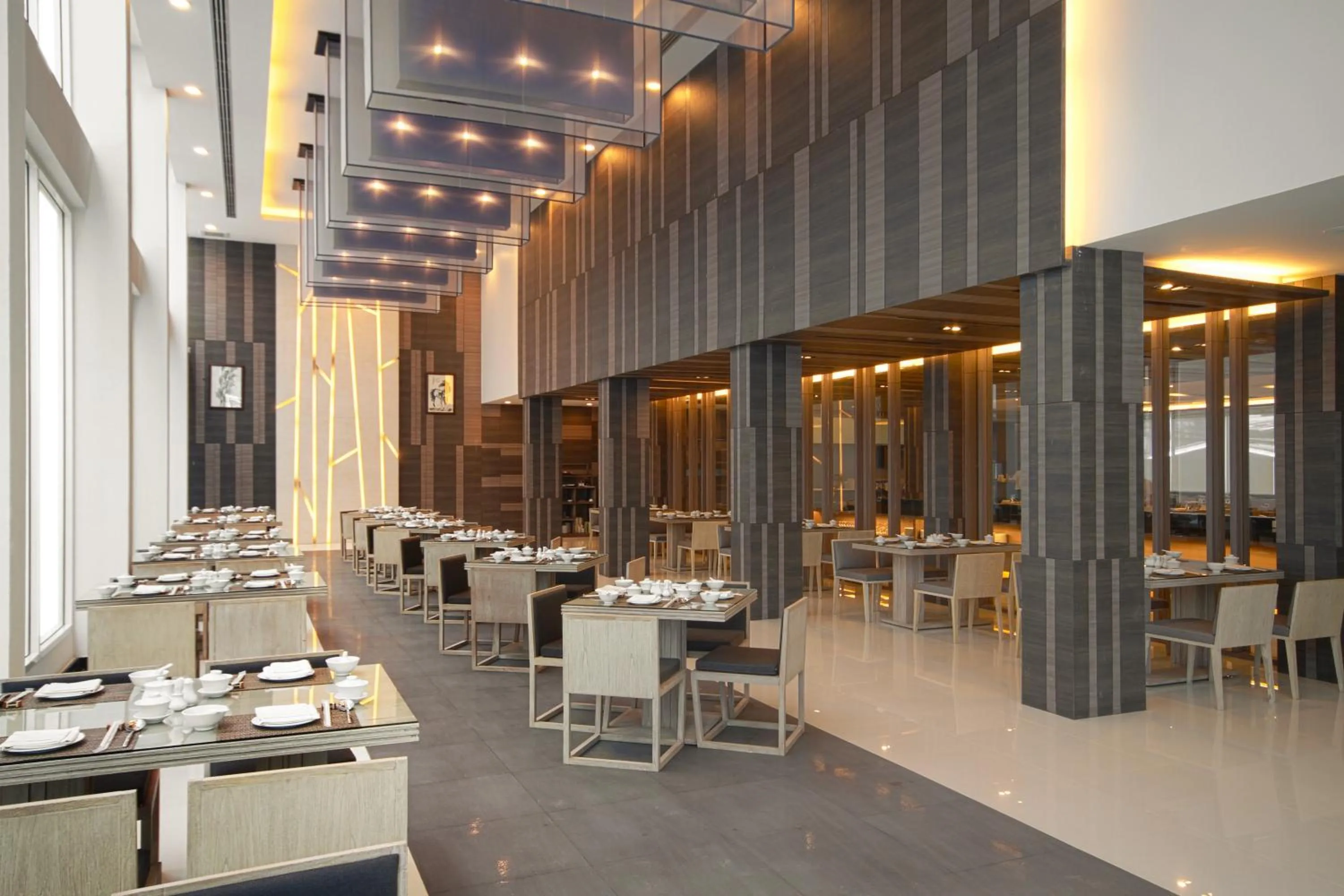 Restaurant/places to eat in Classic Kameo Hotel & Serviced Apartments, Ayutthaya