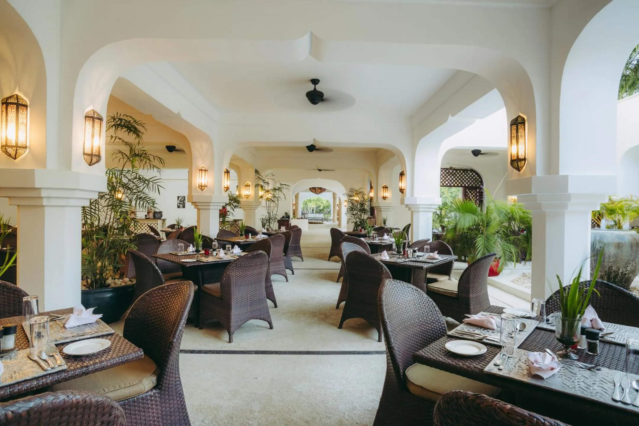 Restaurant/places to eat in Swahili Beach