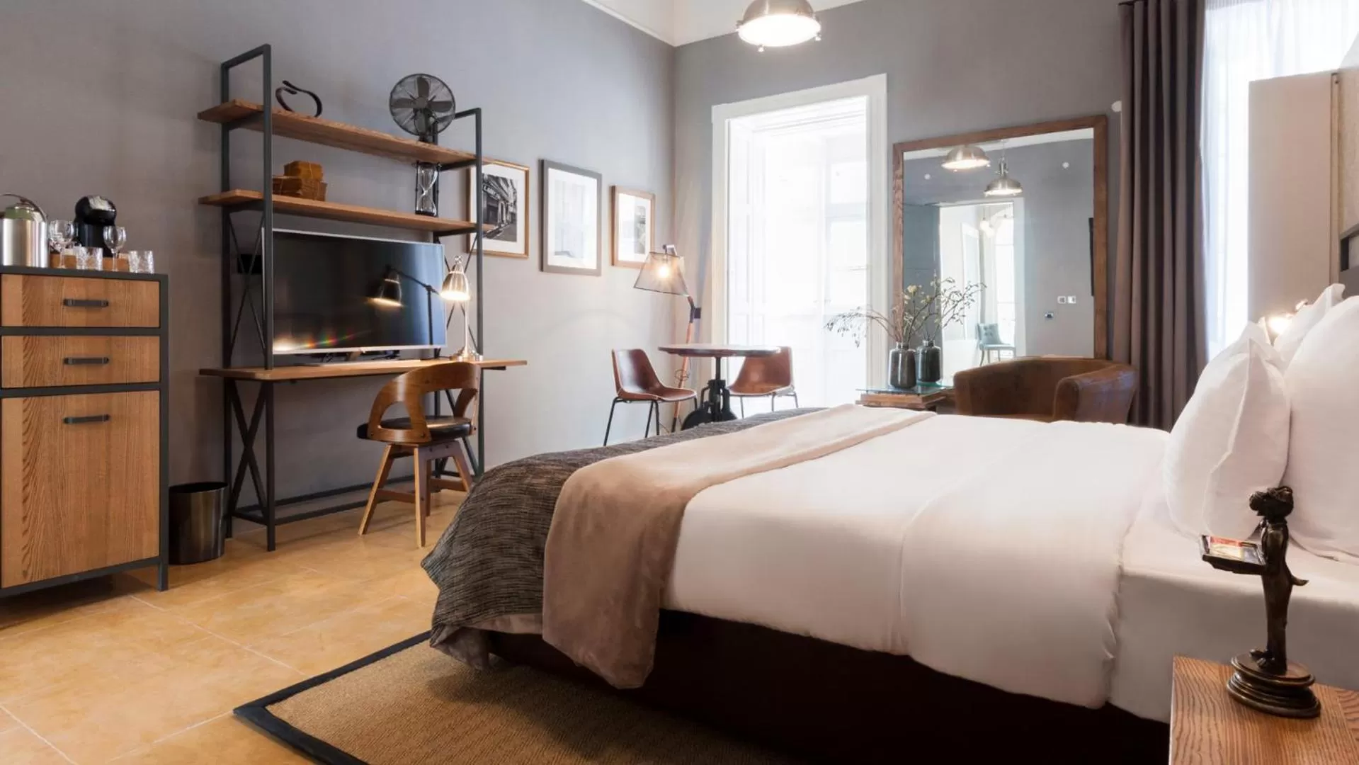 Bedroom, Bed in AX The Saint John