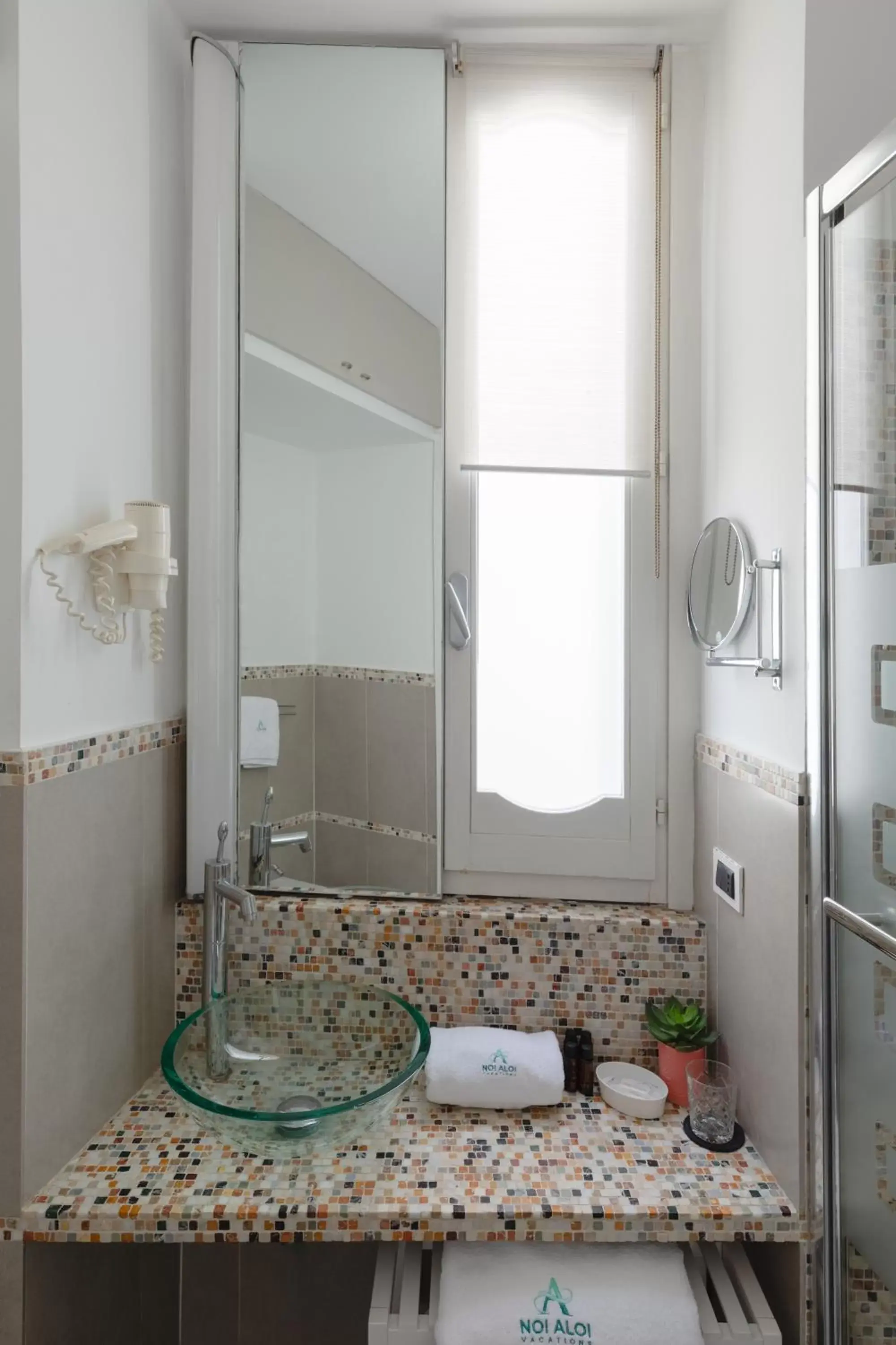 Bathroom in Relais Roma Centro