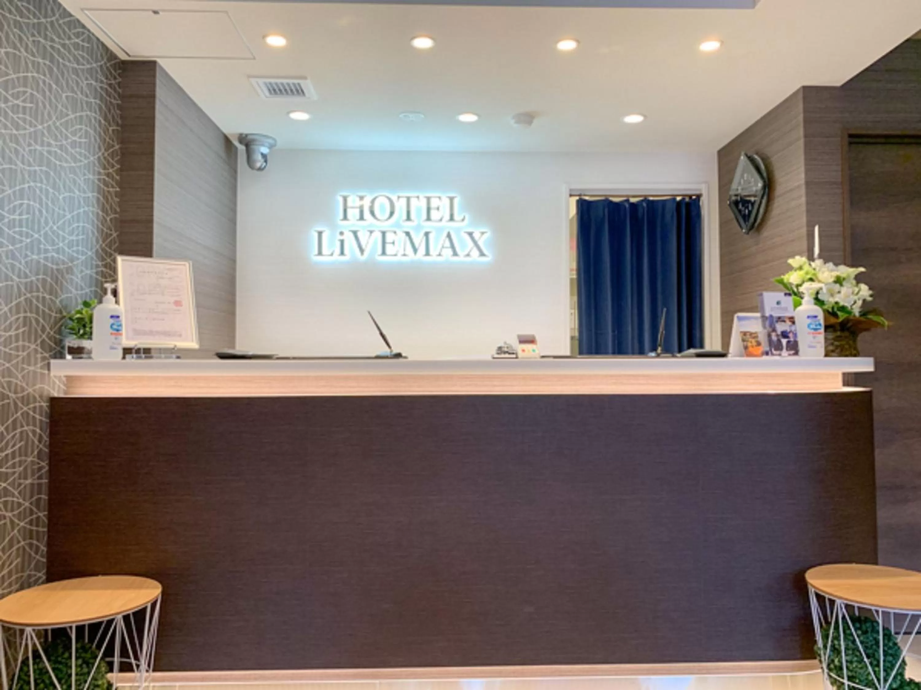 Lobby or reception in HOTEL LiVEMAX Shinjuku Kabukicho