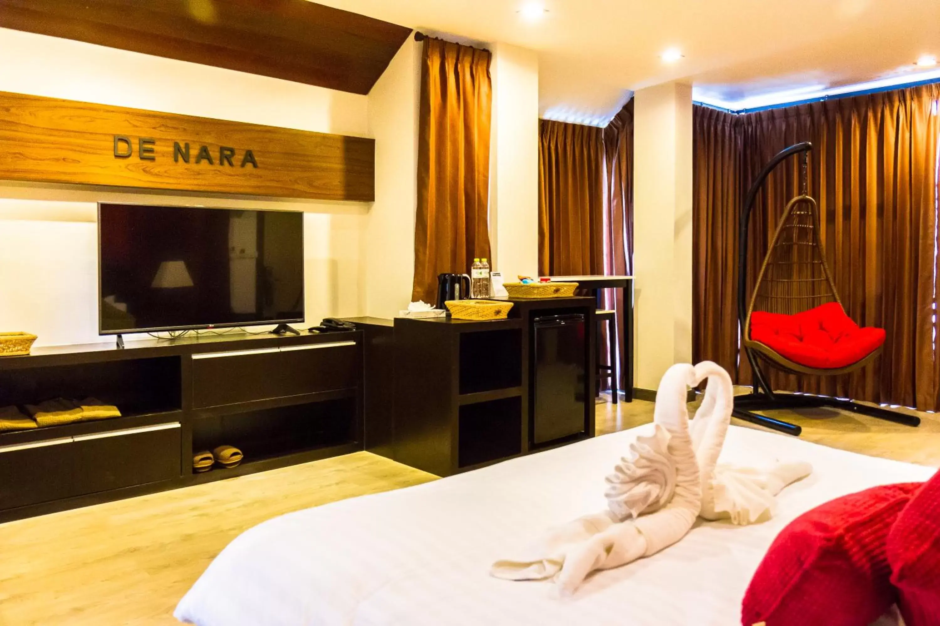 Area and facilities, TV/Entertainment Center in Hotel De Nara-SHA Extra Plus
