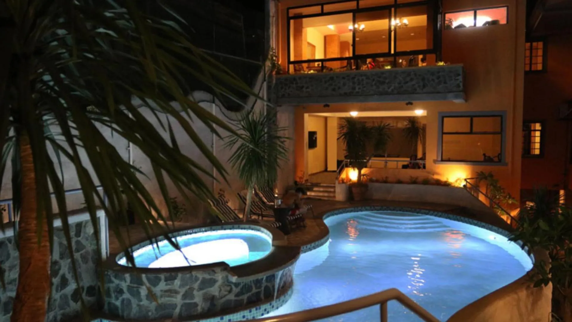 Night in 1775 Adriatico Suites