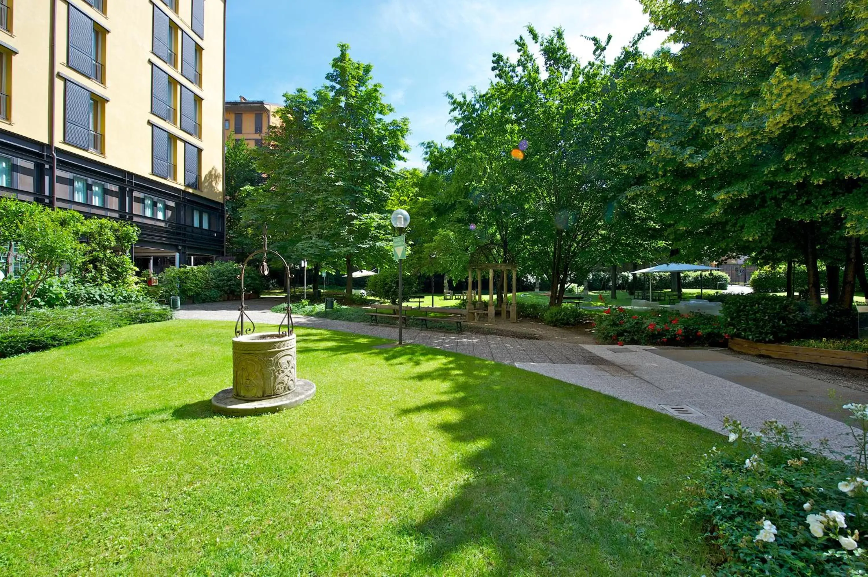 Garden in Mercure Bologna Centro