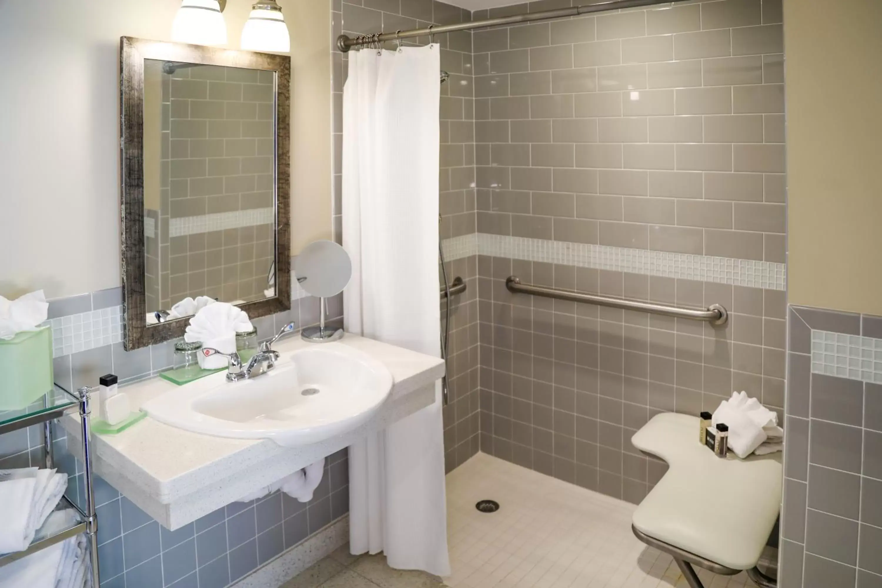 Bathroom in Orchid Key Inn - Adults Only