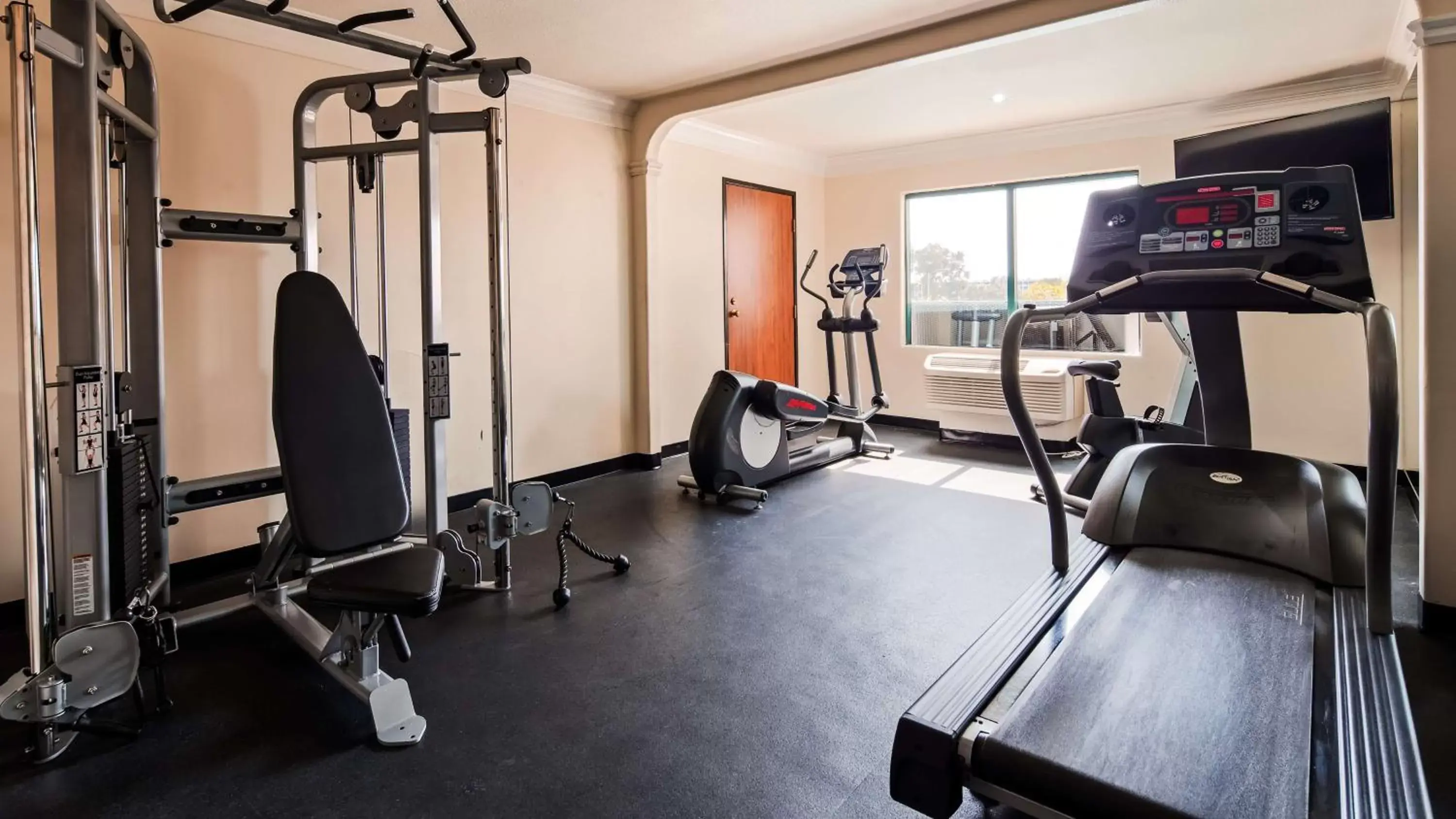 Fitness centre/facilities, Fitness Center/Facilities in Best Western Plus Suites Hotel - Los Angeles LAX Airport