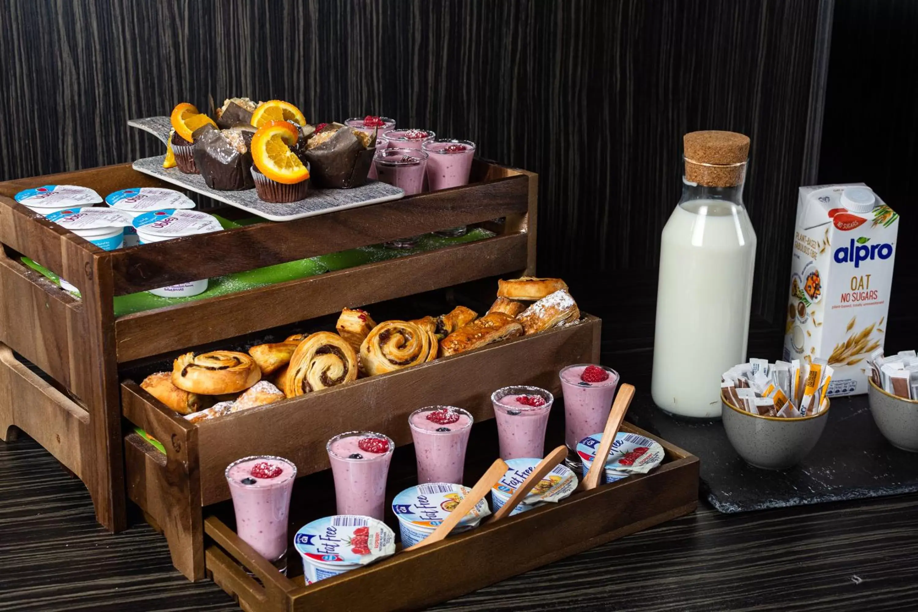 Coffee/tea facilities in Holiday Inn Liverpool City Centre, an IHG Hotel