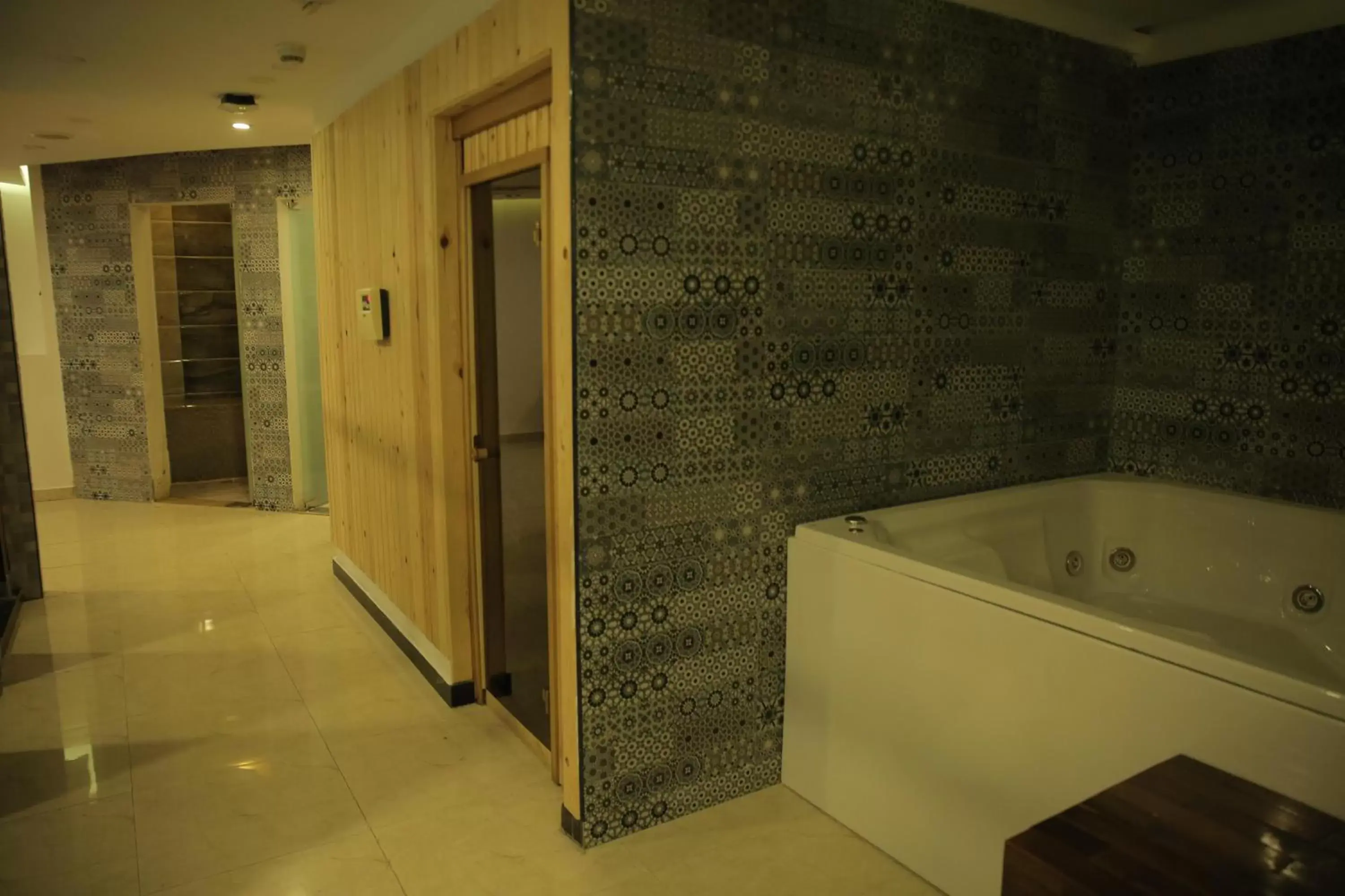 Bathroom, Spa/Wellness in Triumph Luxury Hotel