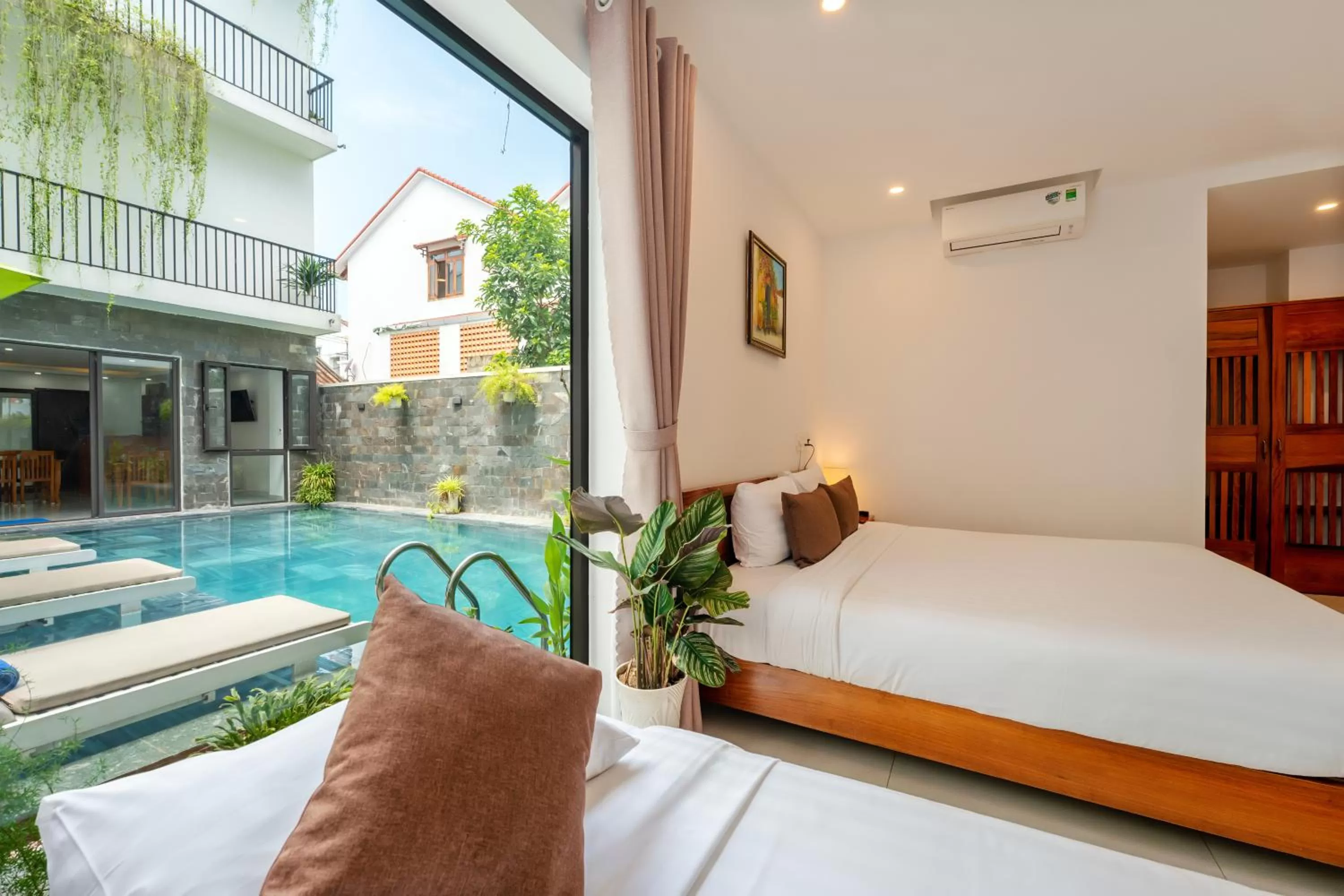 Bed, Swimming Pool in Tomorrow Oasis Boutique Villa Hoi An