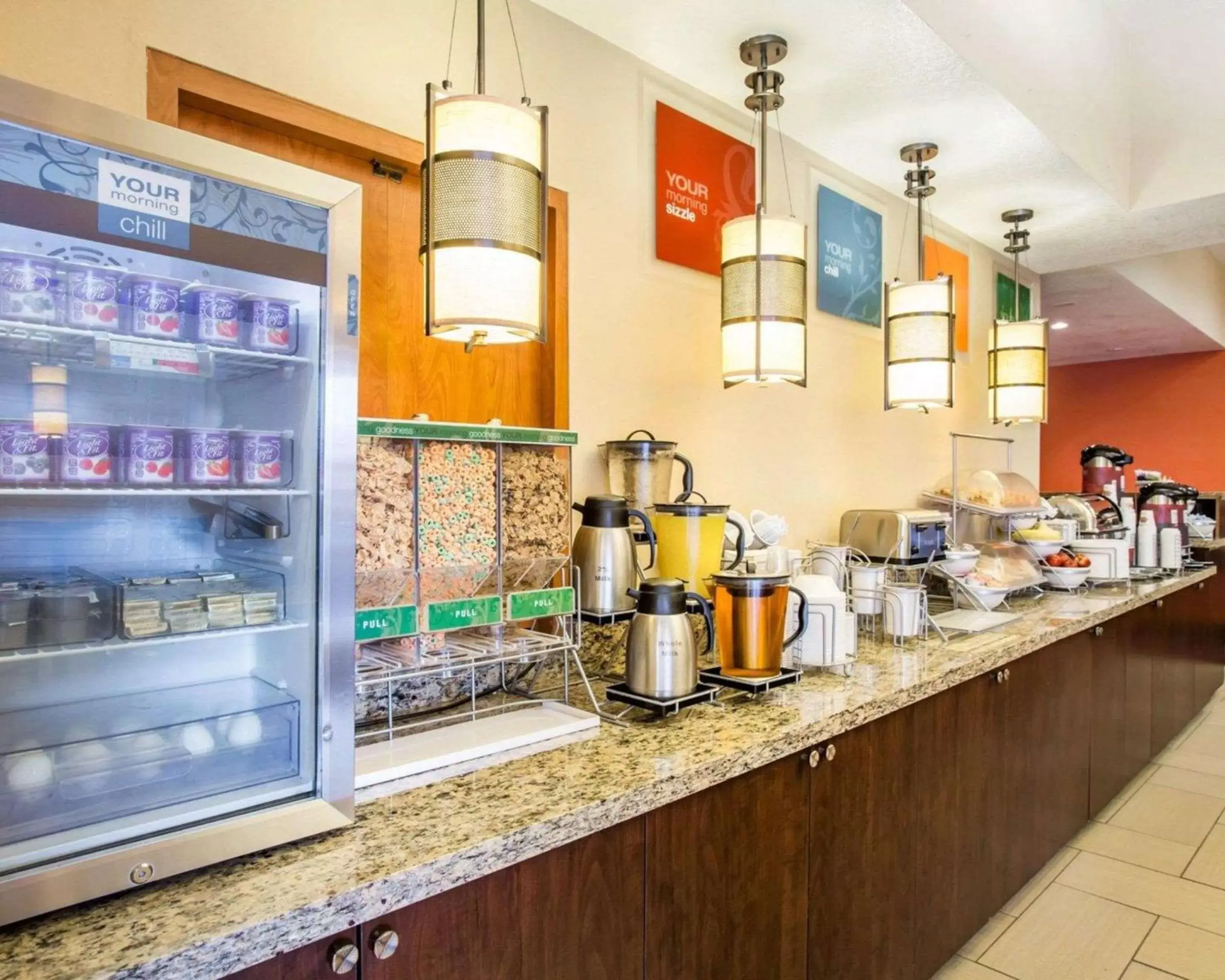 Restaurant/Places to Eat in Comfort Suites Clovis