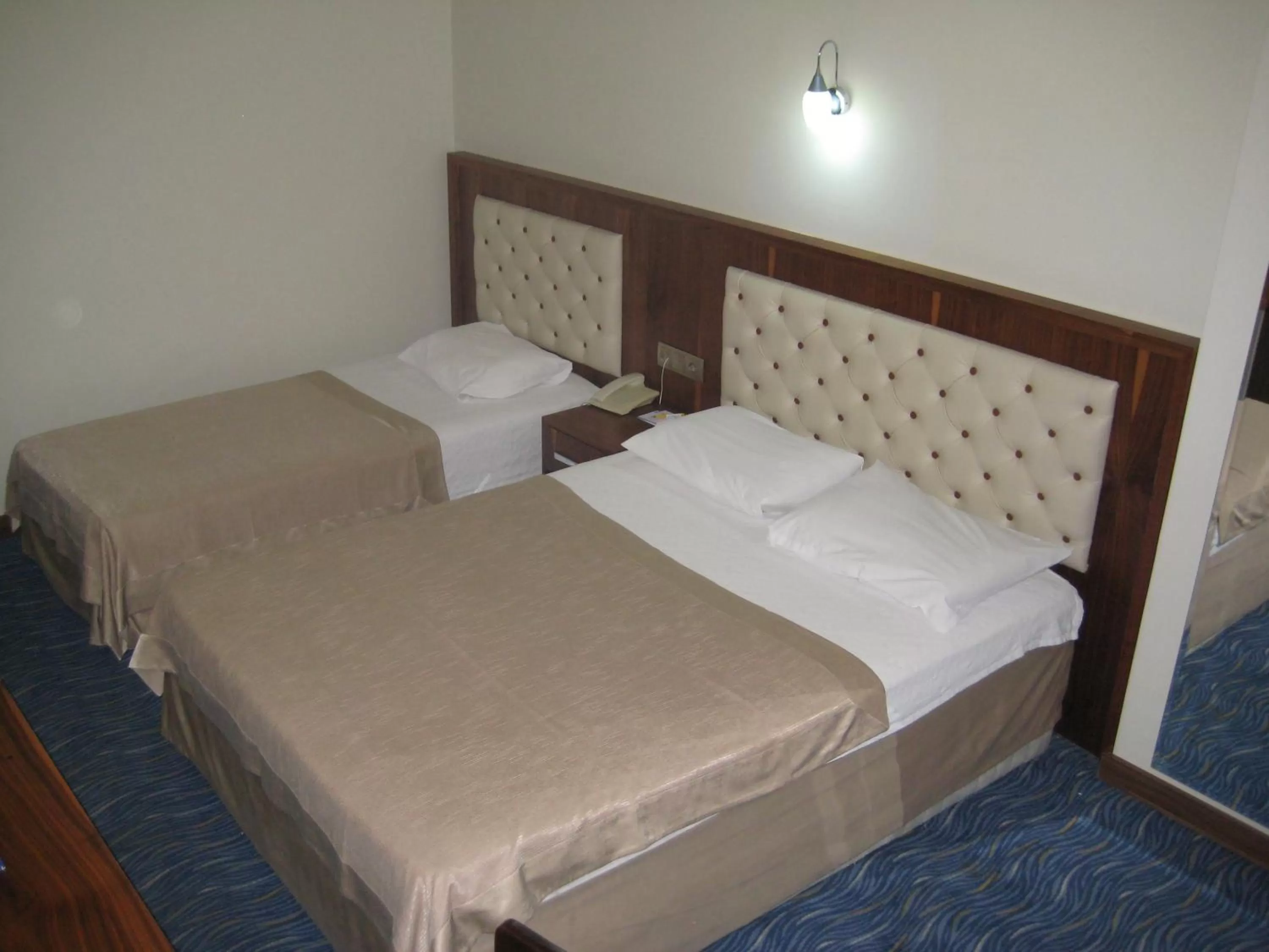 Bedroom, Bed in Miroglu Hotel