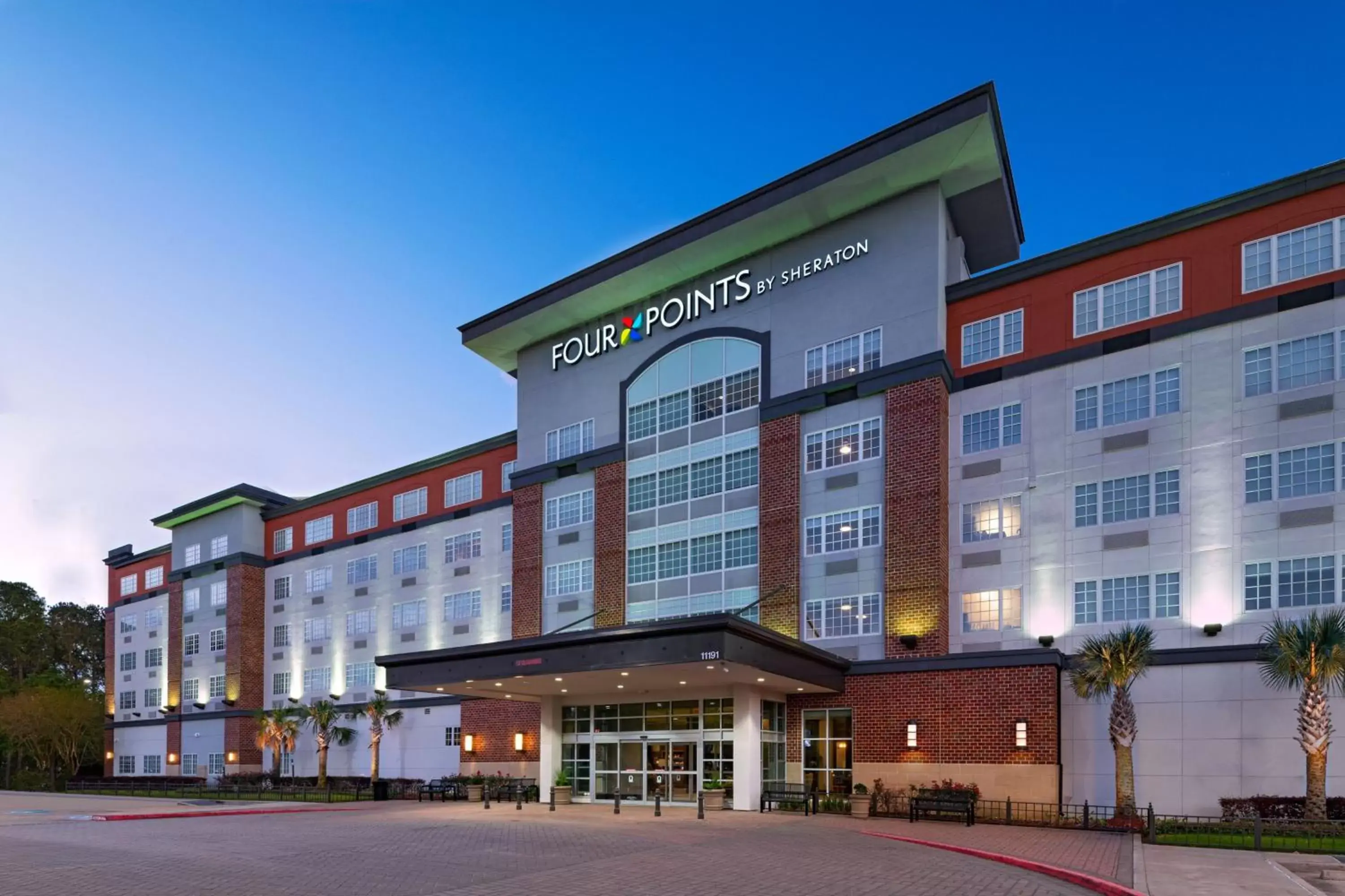 Property Building in Four Points by Sheraton Houston West
