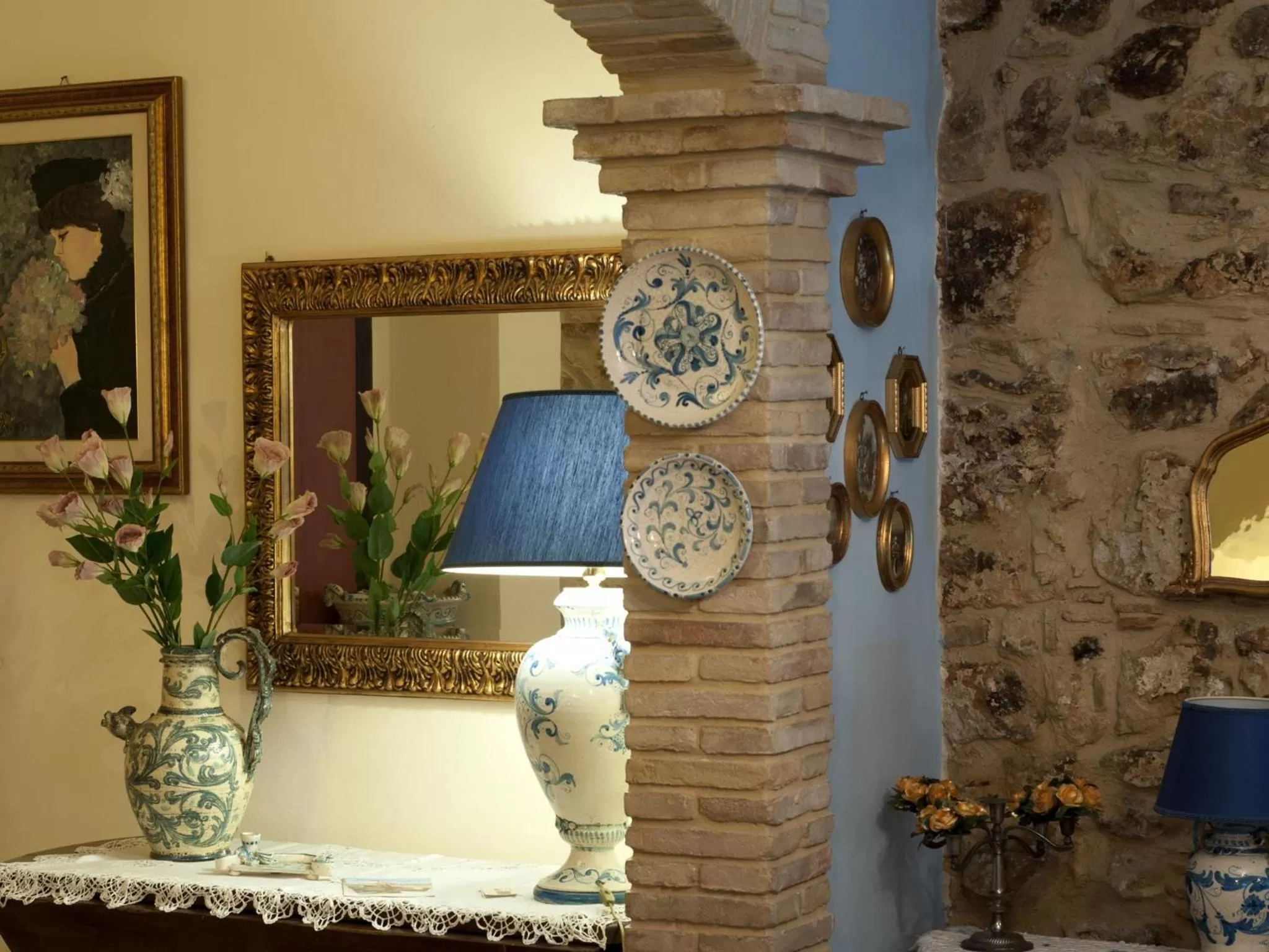 Decorative detail in Kimera