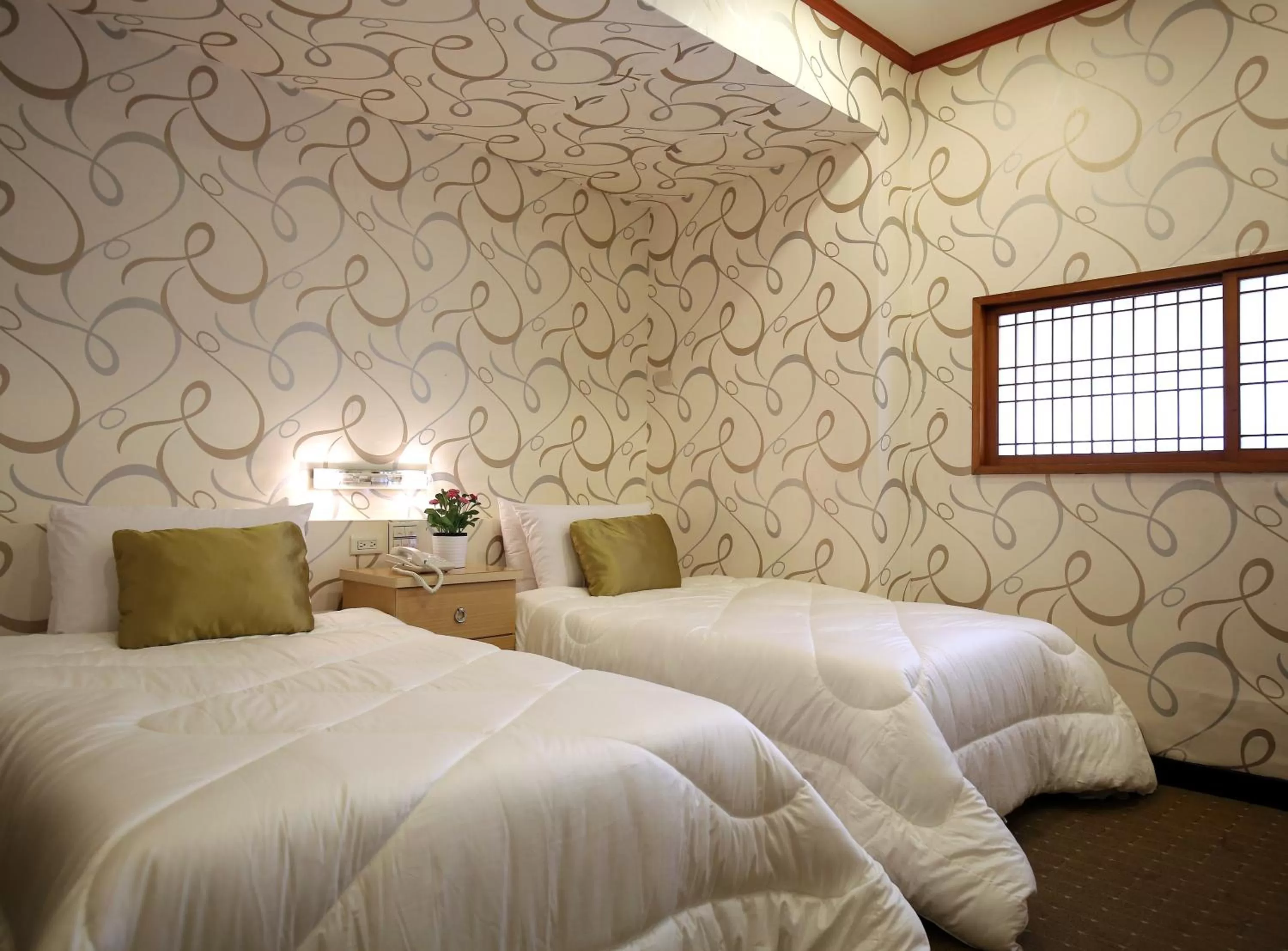 Standard Twin Room in Gorgeous Hot Spring Resort