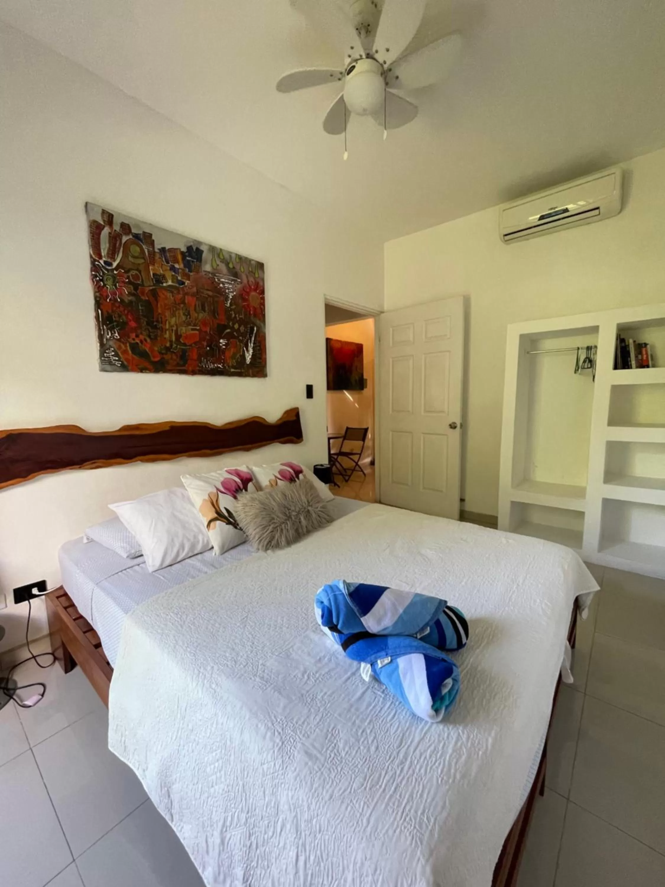 Bed in Tamarindo Sunshine