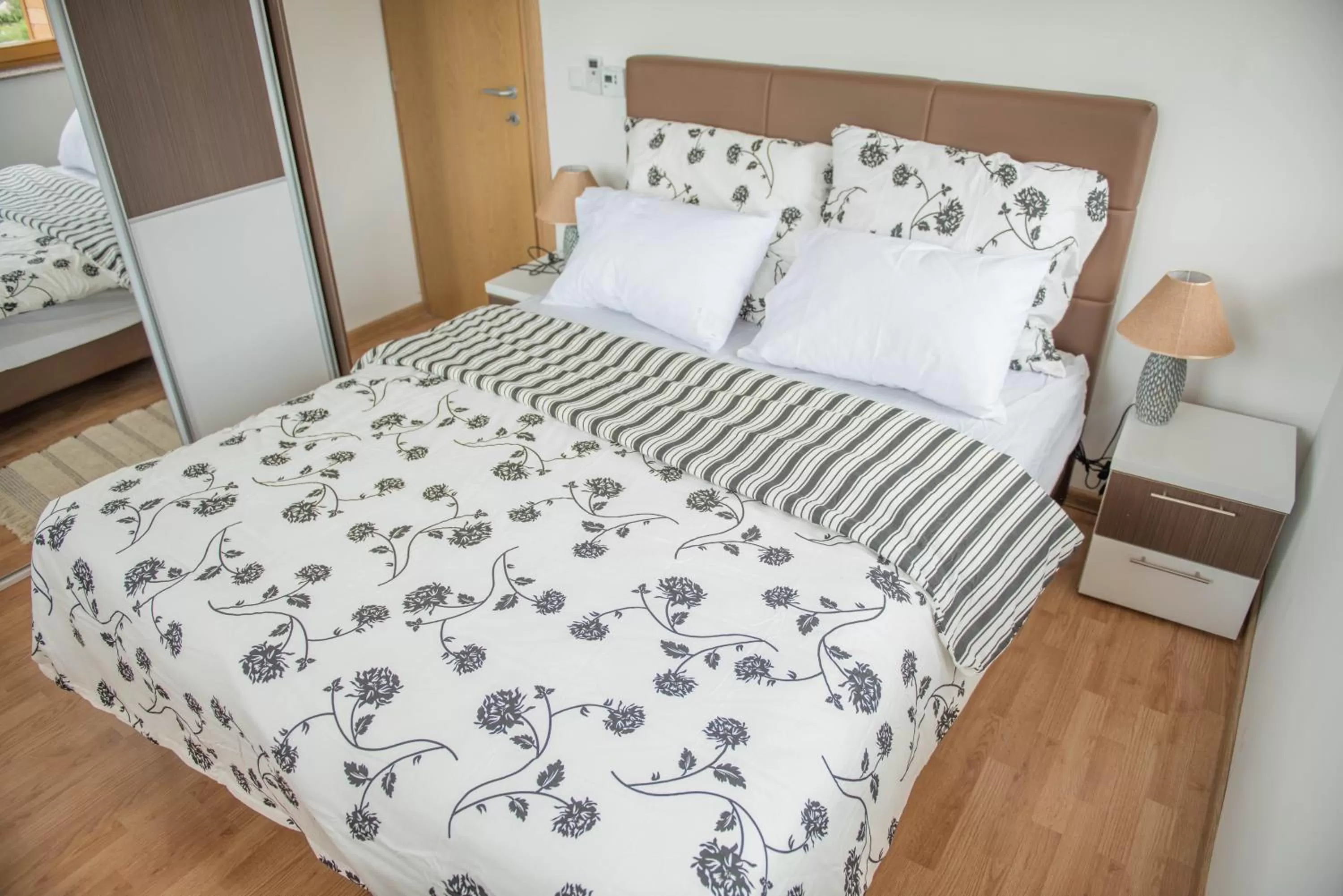 Bed in Leader apartment