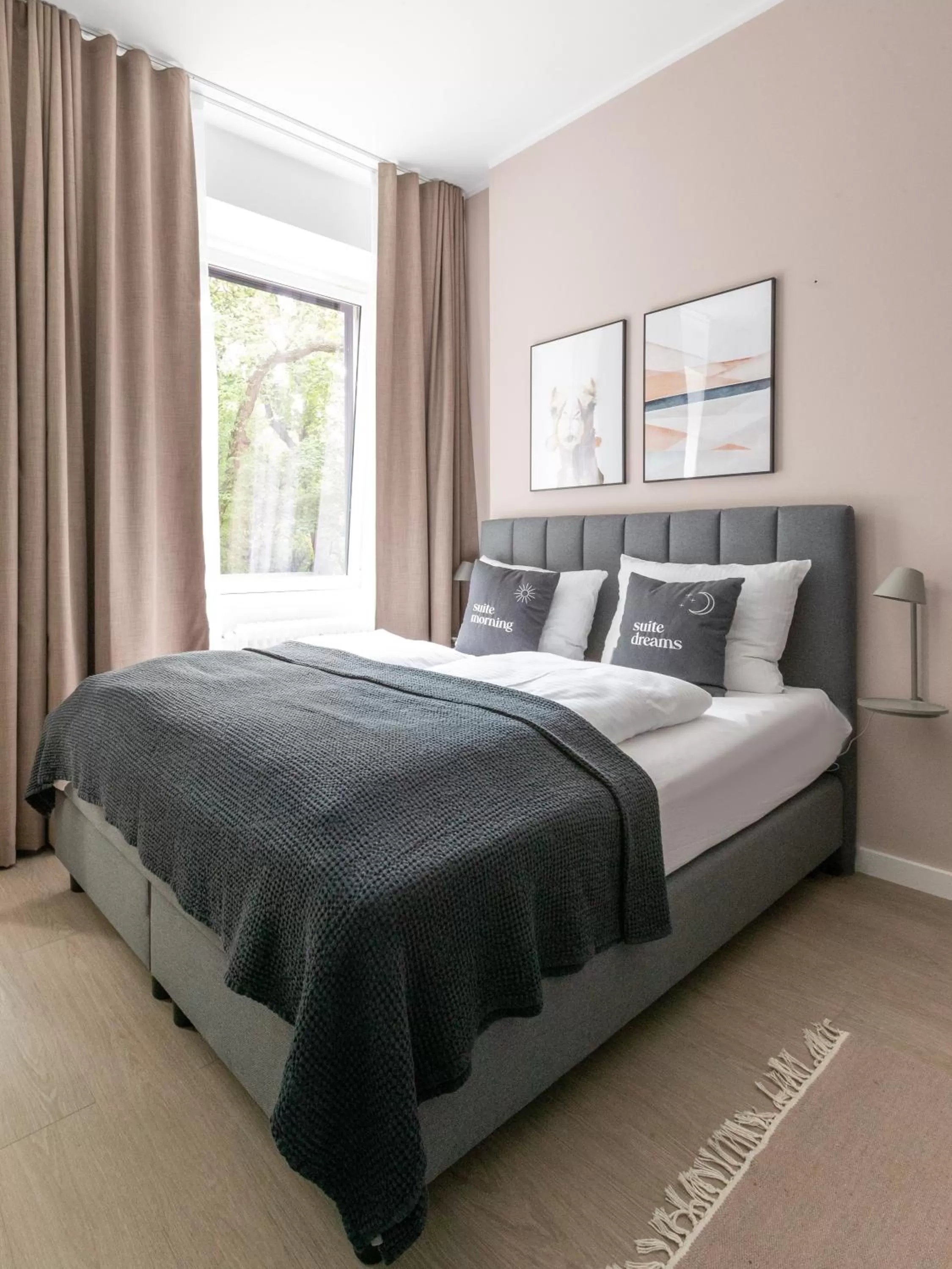 Bed in Limehome Berlin Luise Henriette Str - Digital Access