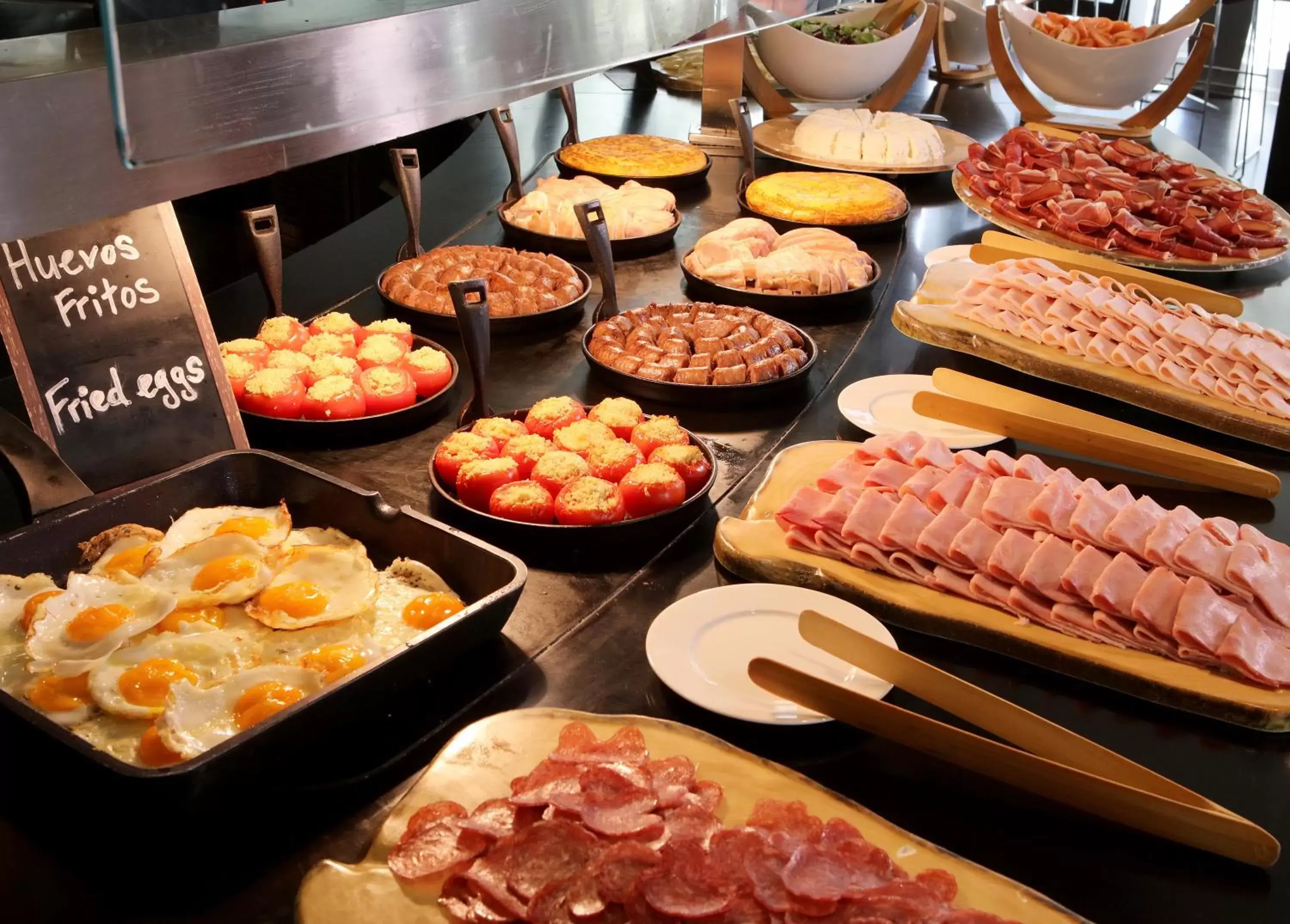 Buffet breakfast, Food in Novotel Barcelona City