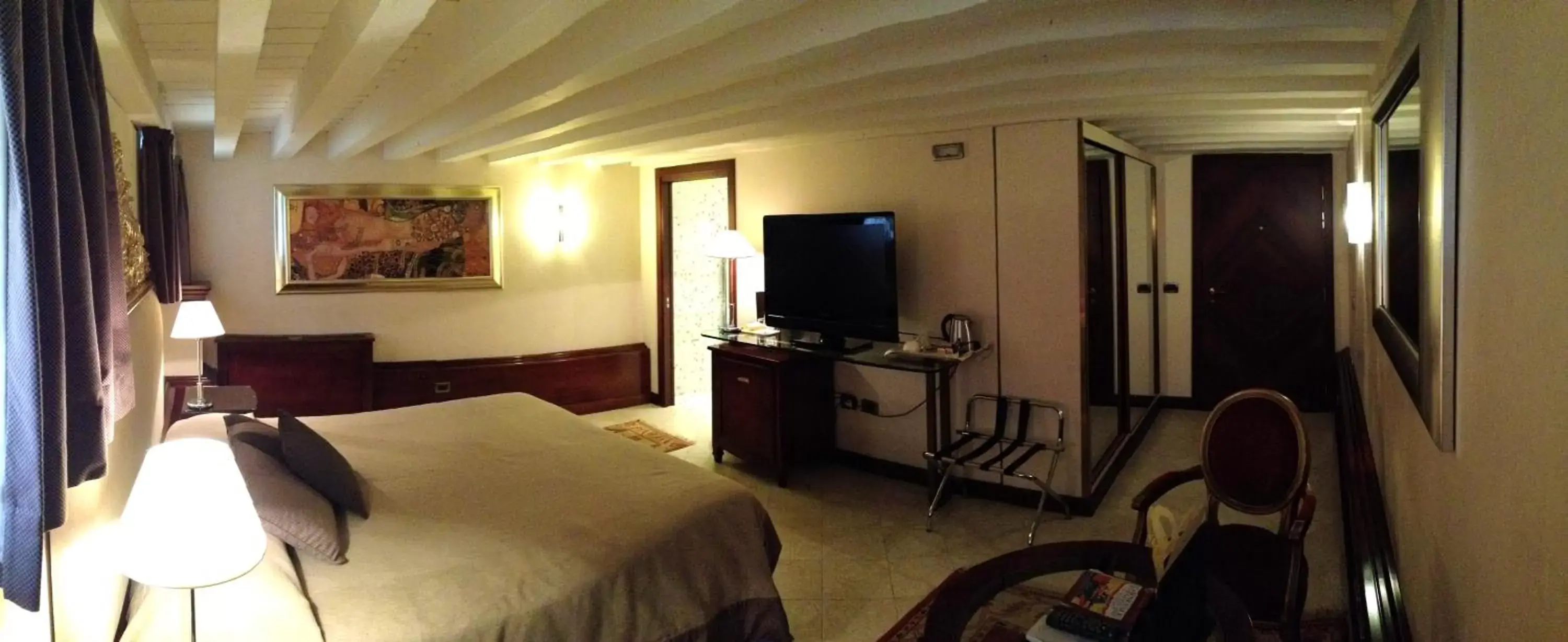 TV/Entertainment Center in Hotel Liassidi Palace
