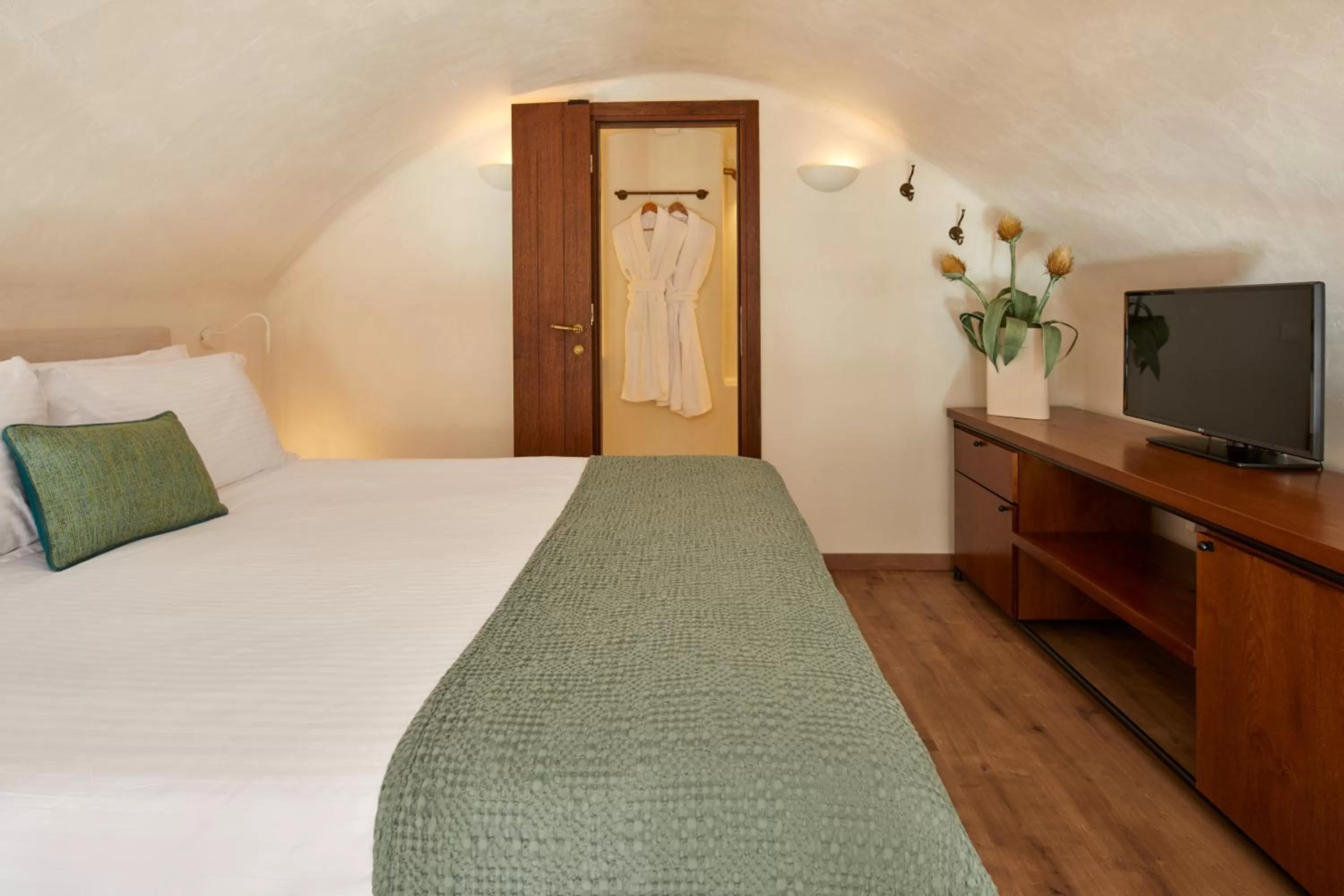 Bed in Winery Hotel 1870