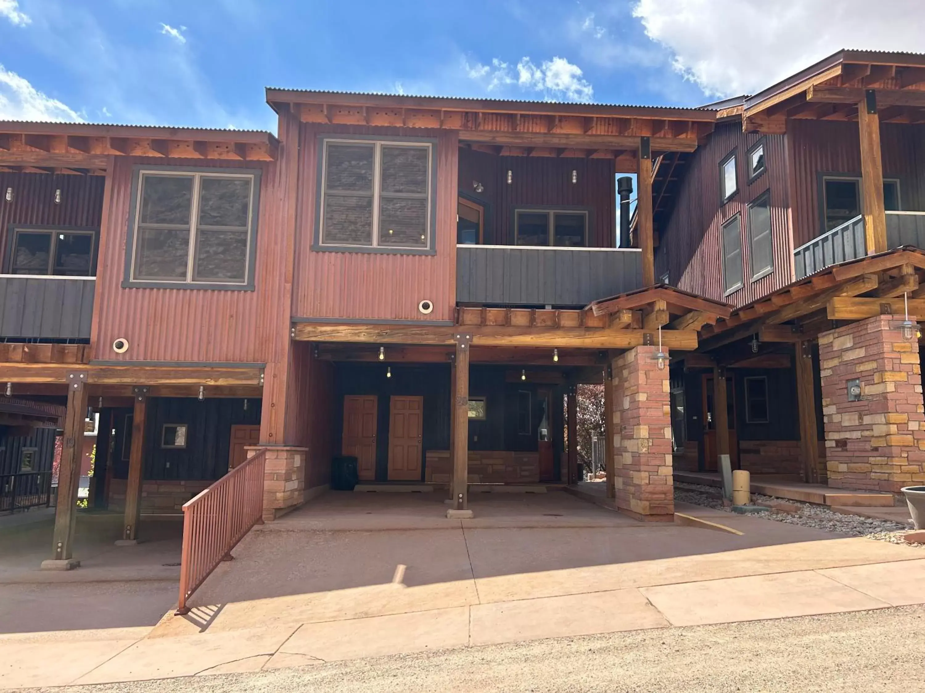 Property Building in Moab Springs Ranch