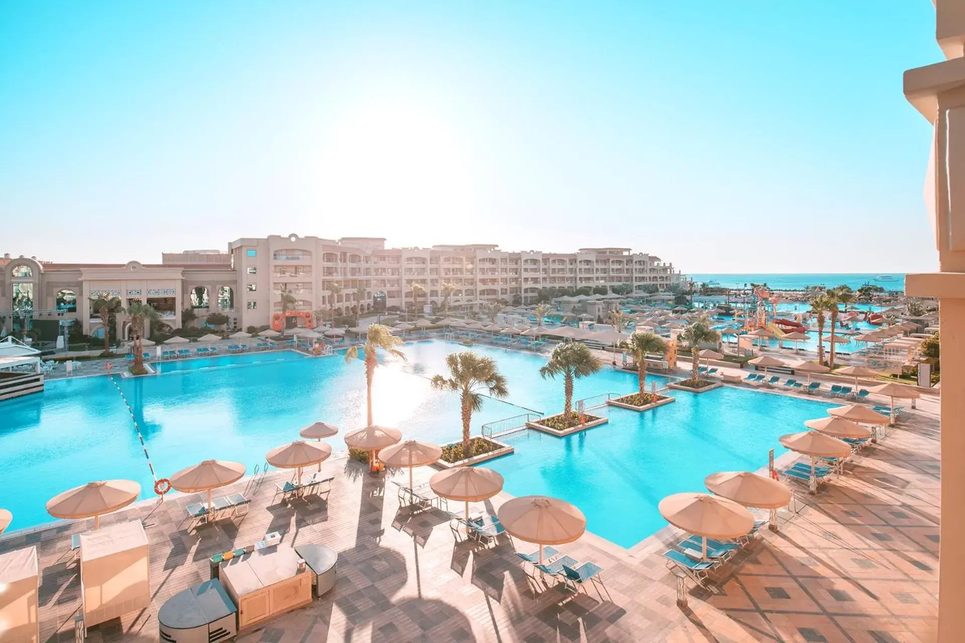 Day, Swimming Pool in Pickalbatros White Beach Resort - Hurghada