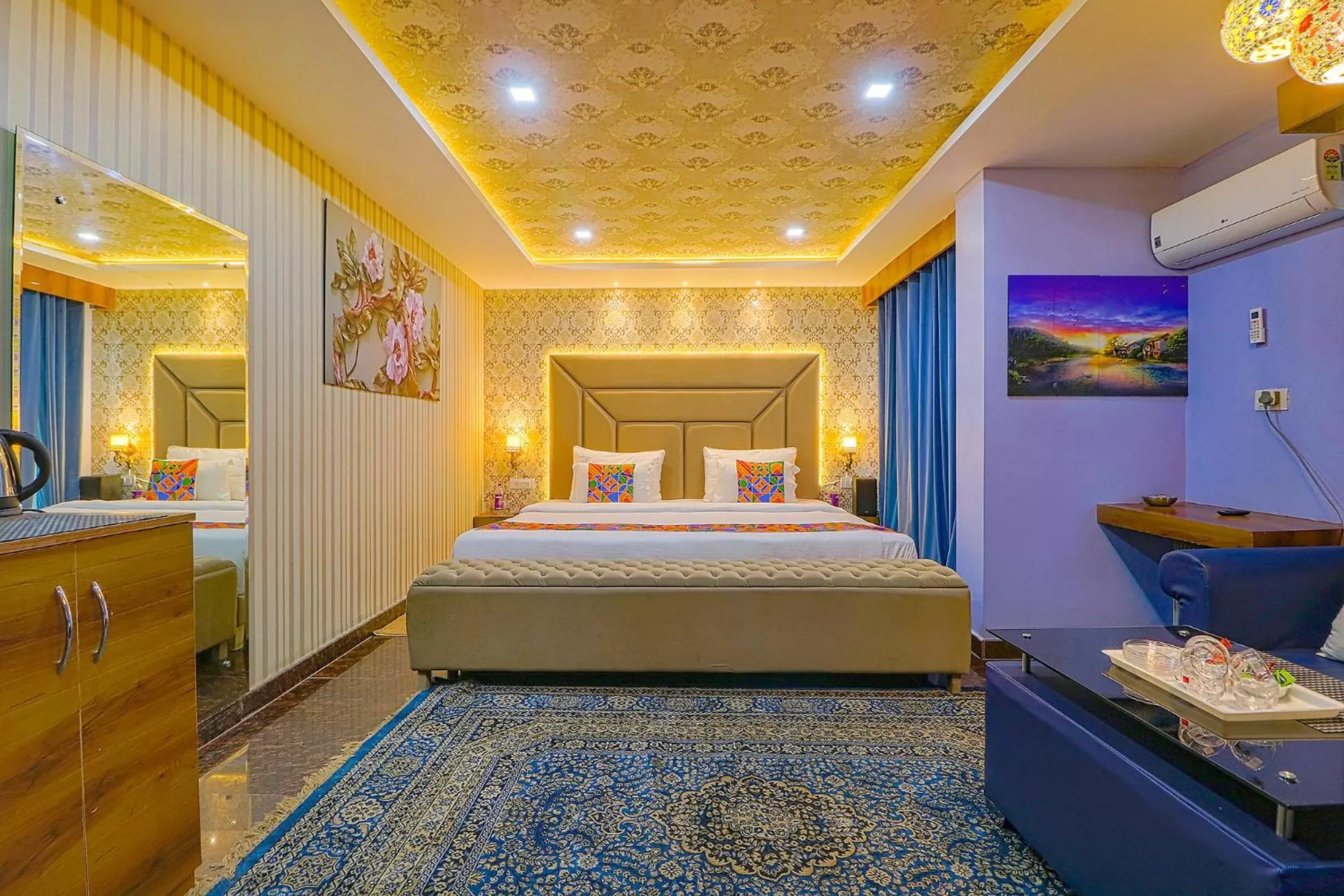 Photo of the whole room, Bed in FabHotel Prime Z Grand