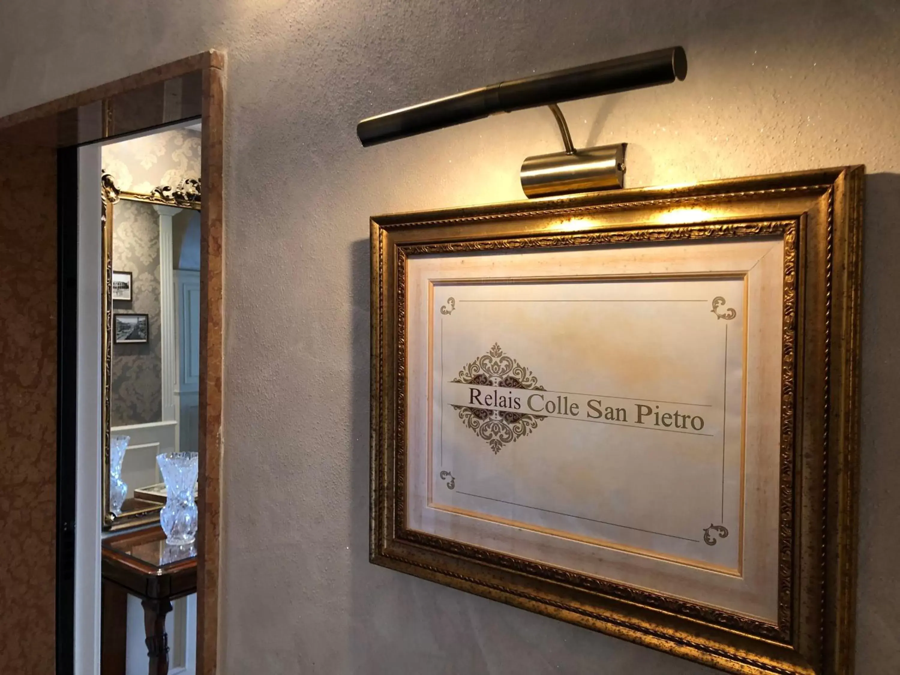 Property logo or sign in Relais Colle San Pietro