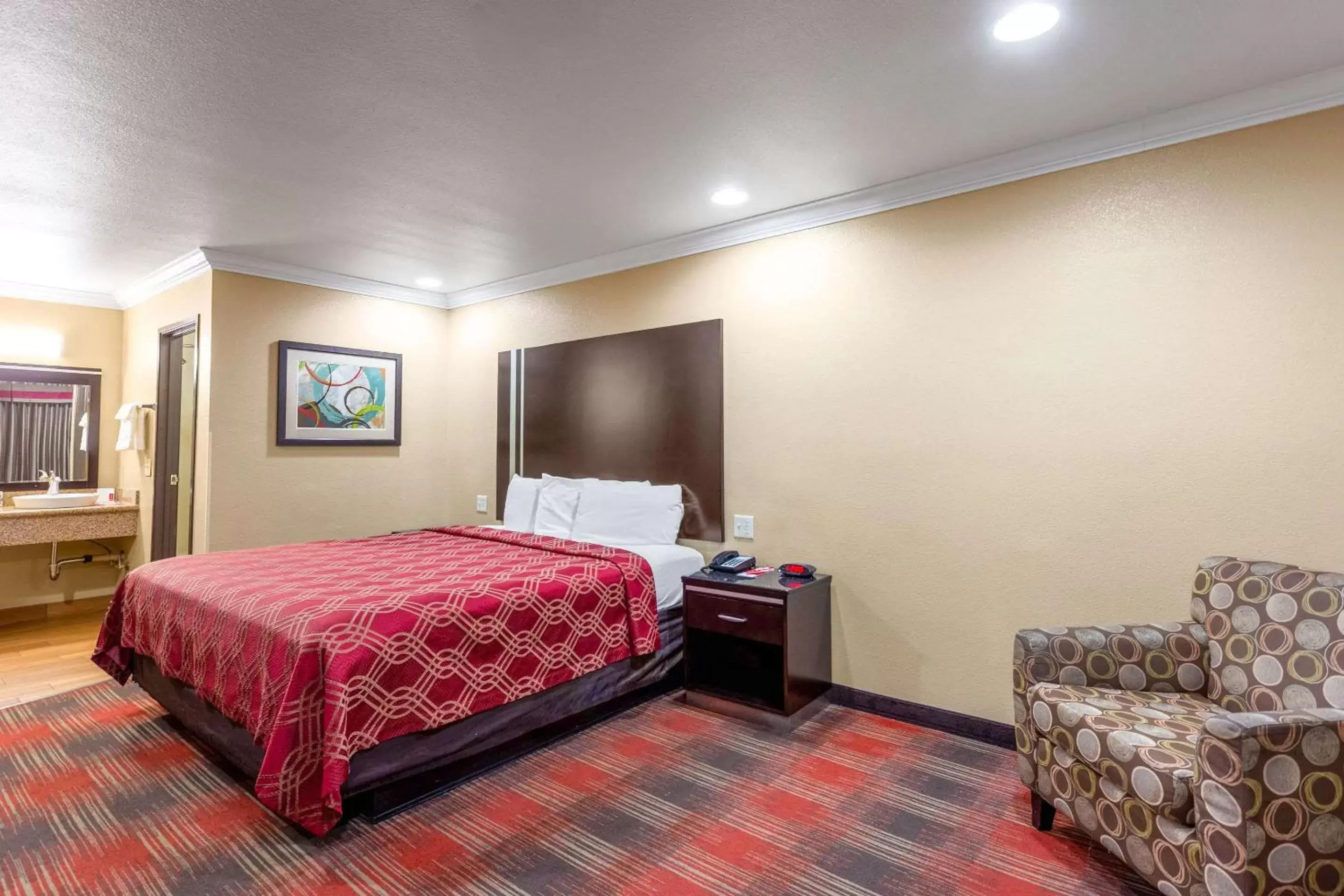 Photo of the whole room in Econo Lodge Inn & Suites Escondido Downtown