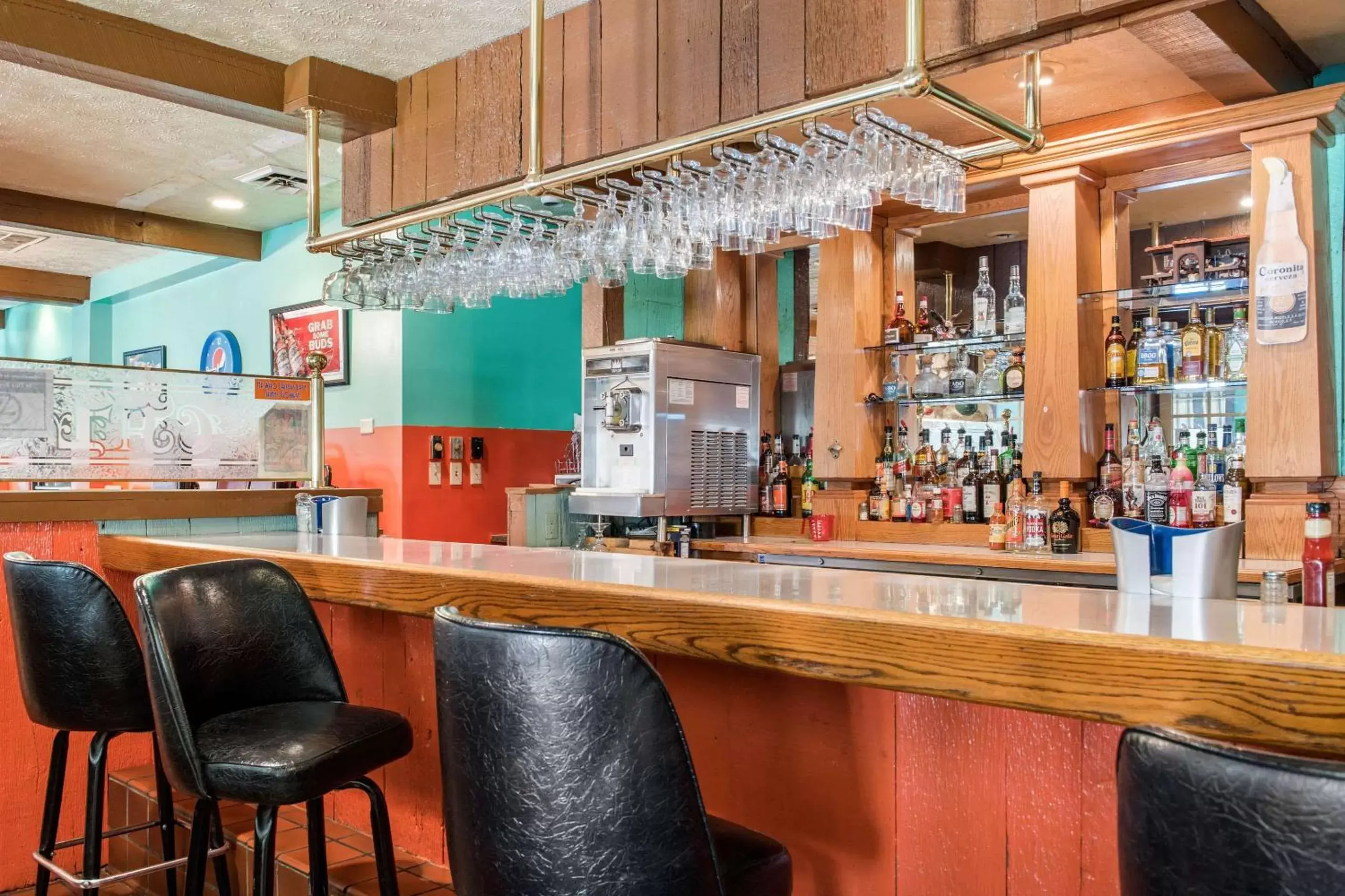 Restaurant/places to eat in Quality Inn Restaurant/places to eat in Quality Inn