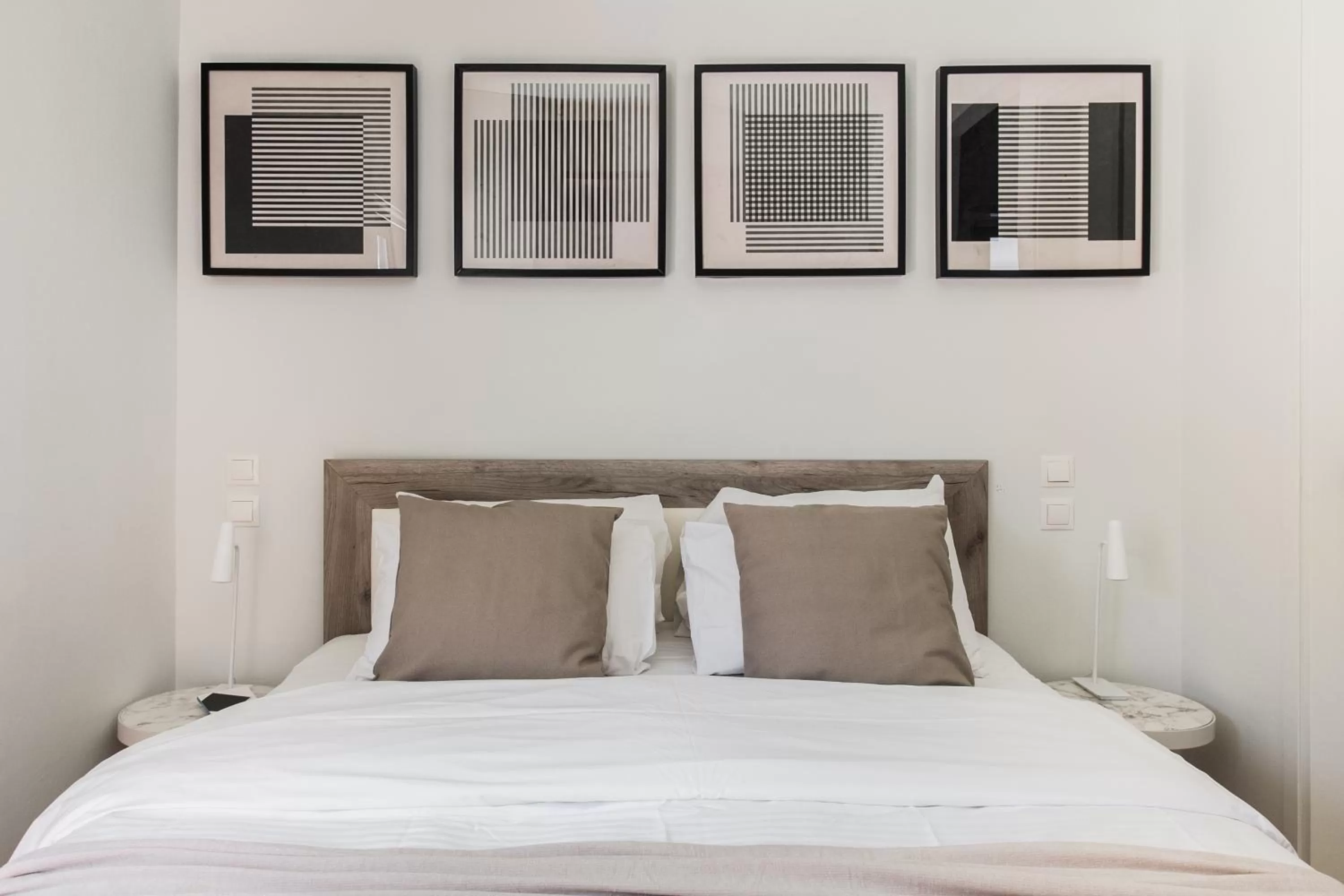 Bedroom, Bed in ZOIA The Hill by UPSTREET