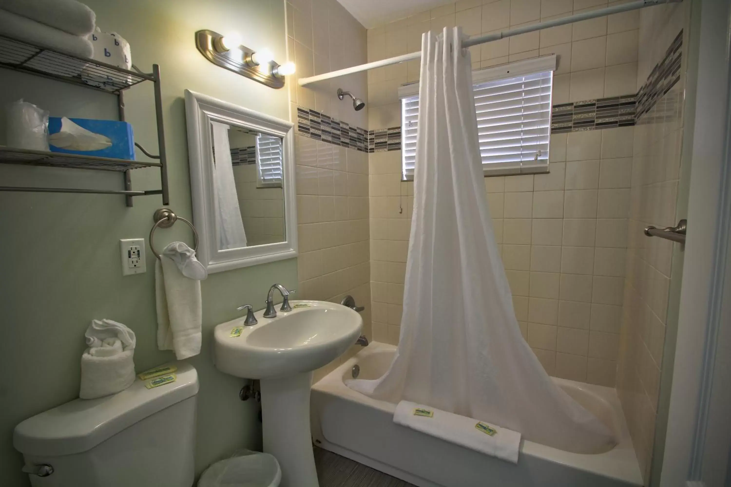 Bathroom in Hollywood Beachside Boutique Suite