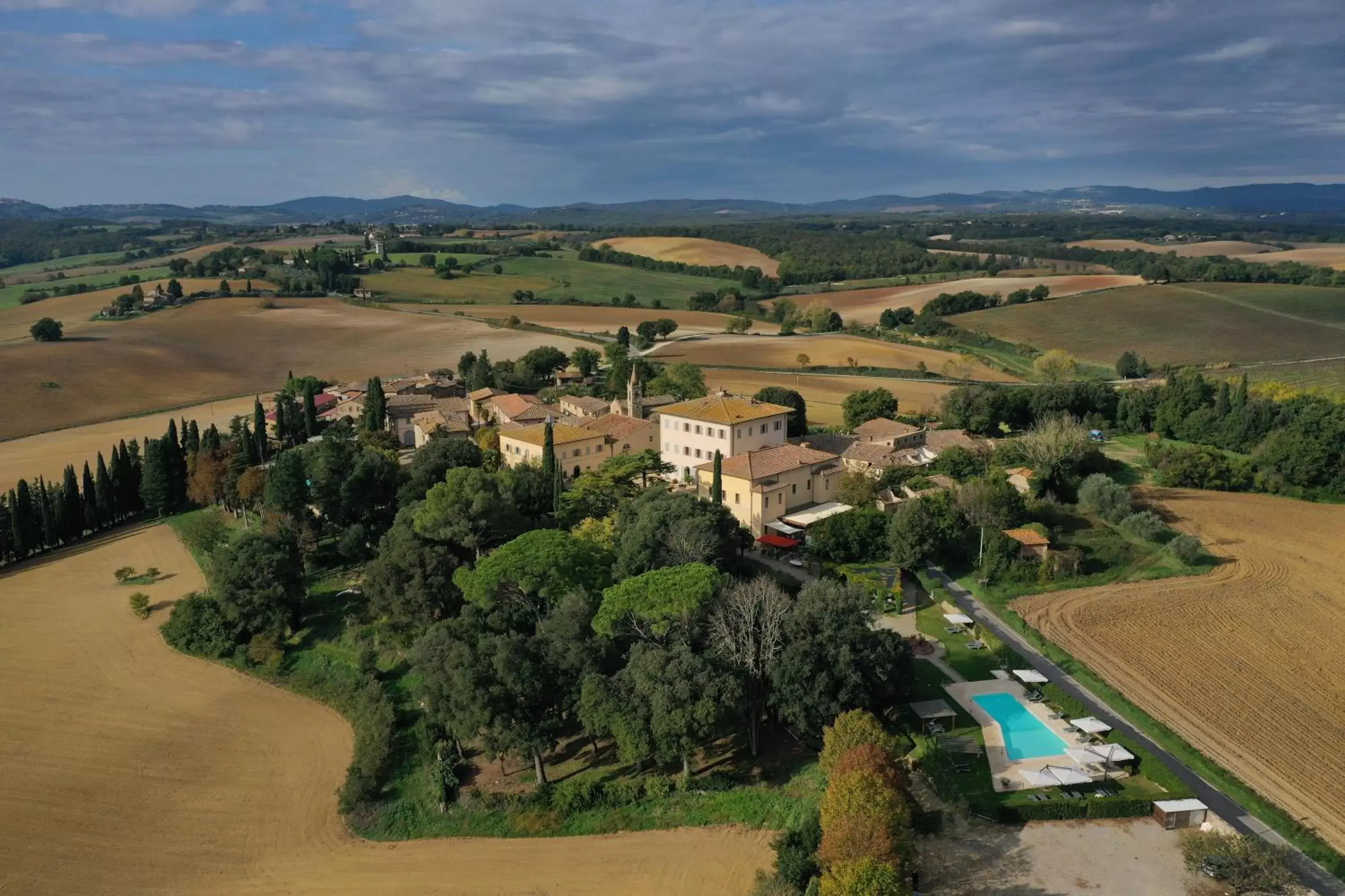 Bird's eye view, Bird's-eye View in Villa Sabolini