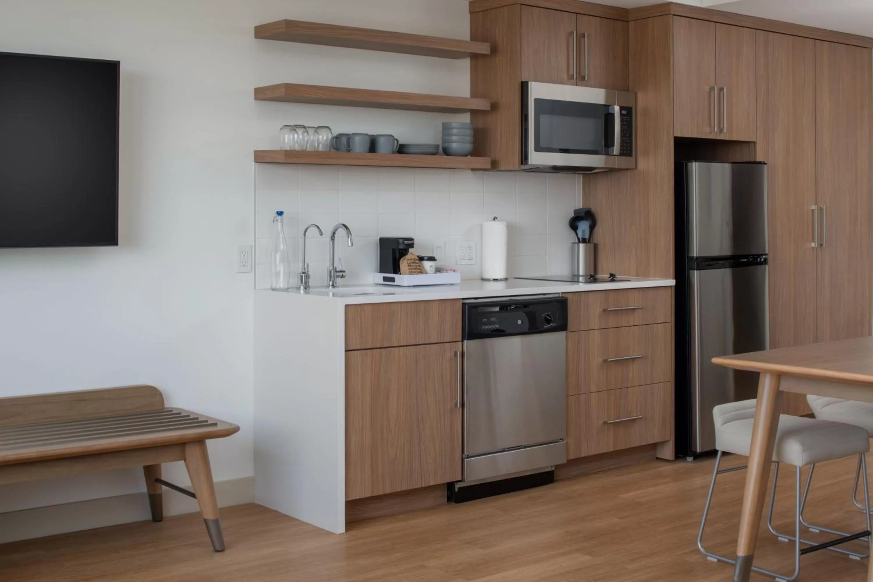Kitchen or kitchenette in Element San Jose Milpitas