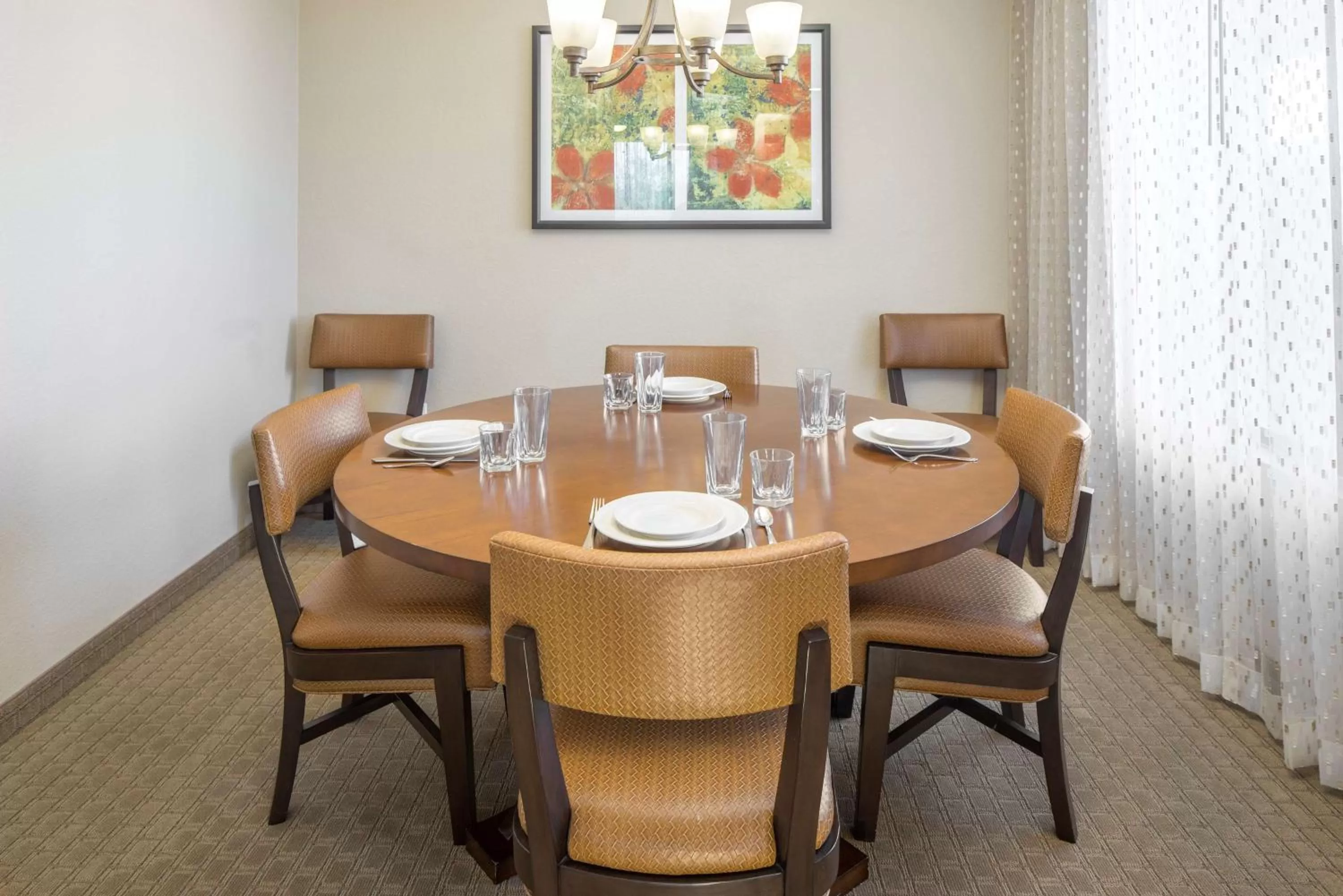 Living room in Hilton Vacation Club Scottsdale Links Resort