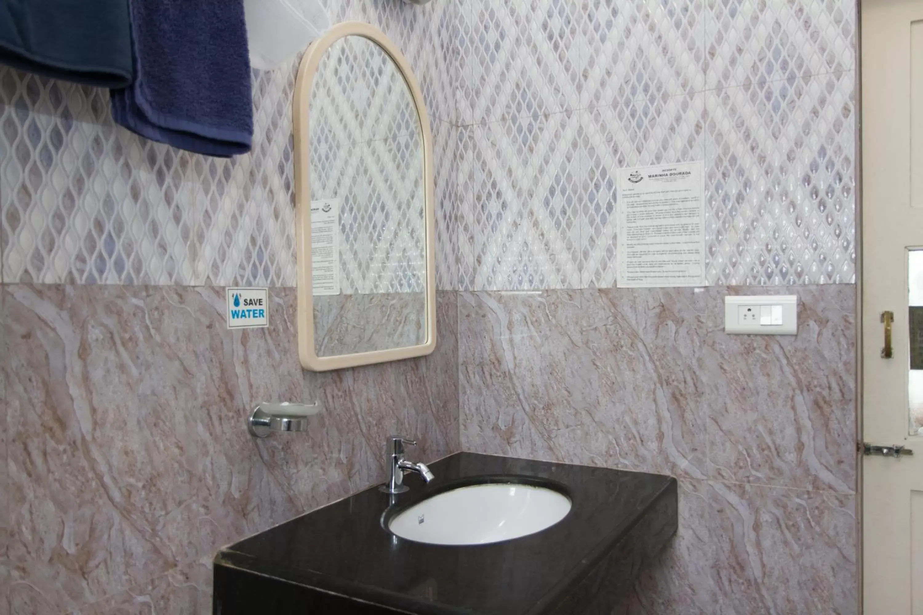Bathroom in Resorte Marinha Dourada