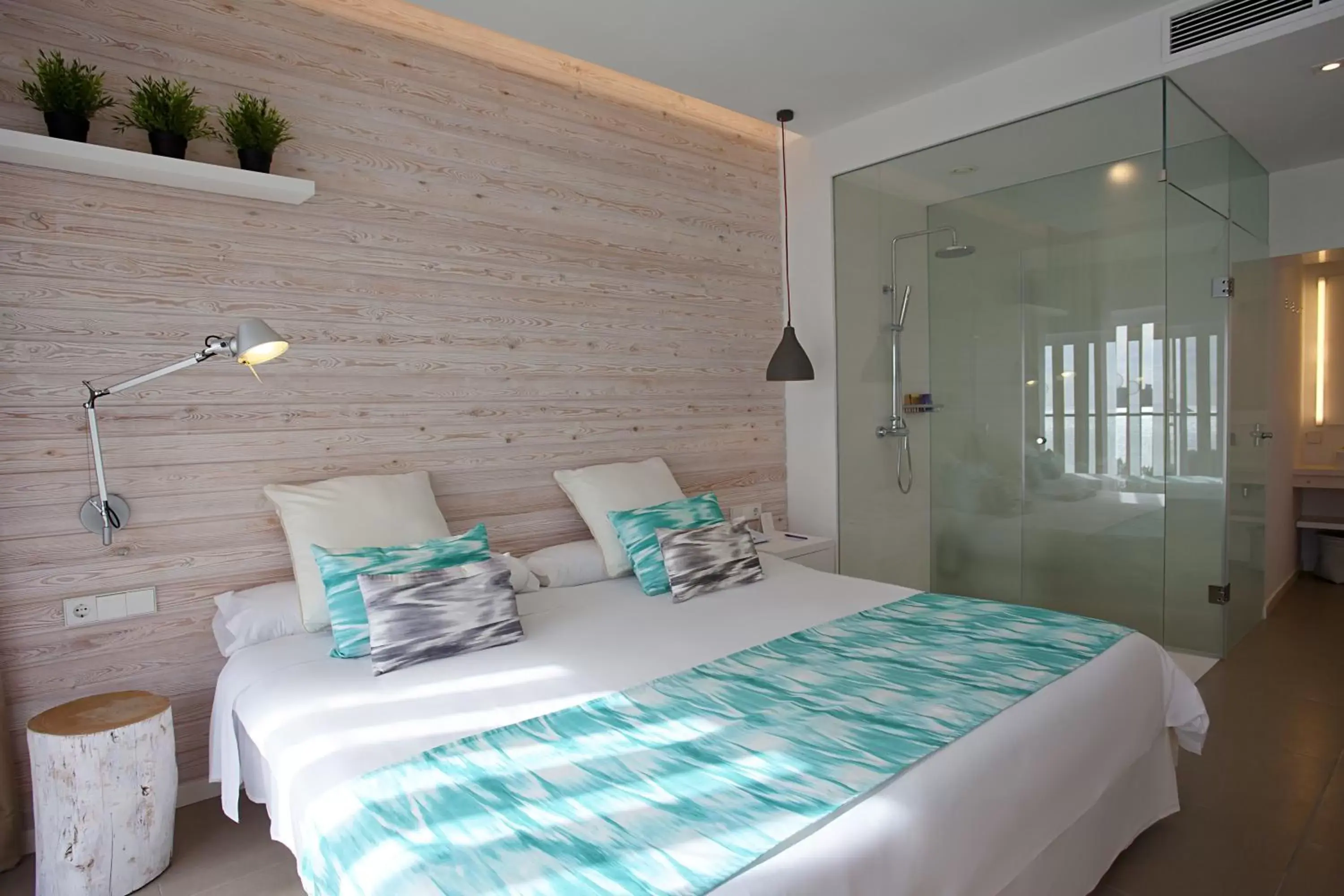 Bedroom, Bed in FERGUS Style Palmanova - Adults Only Bedroom, Bed in FERGUS Style Palmanova - Adults Only