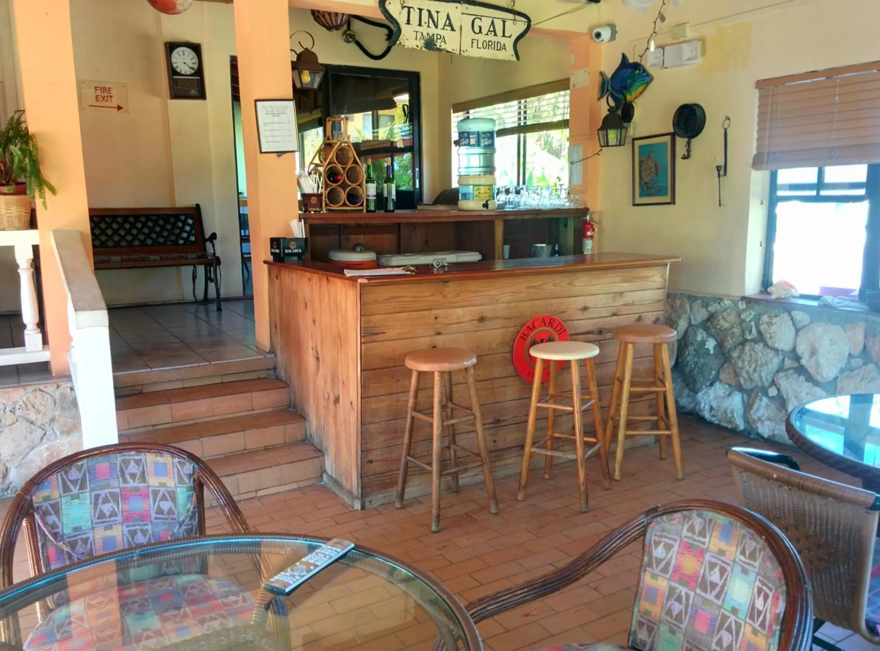 Lounge or bar, Lounge/Bar in Orange Hill Beach Inn