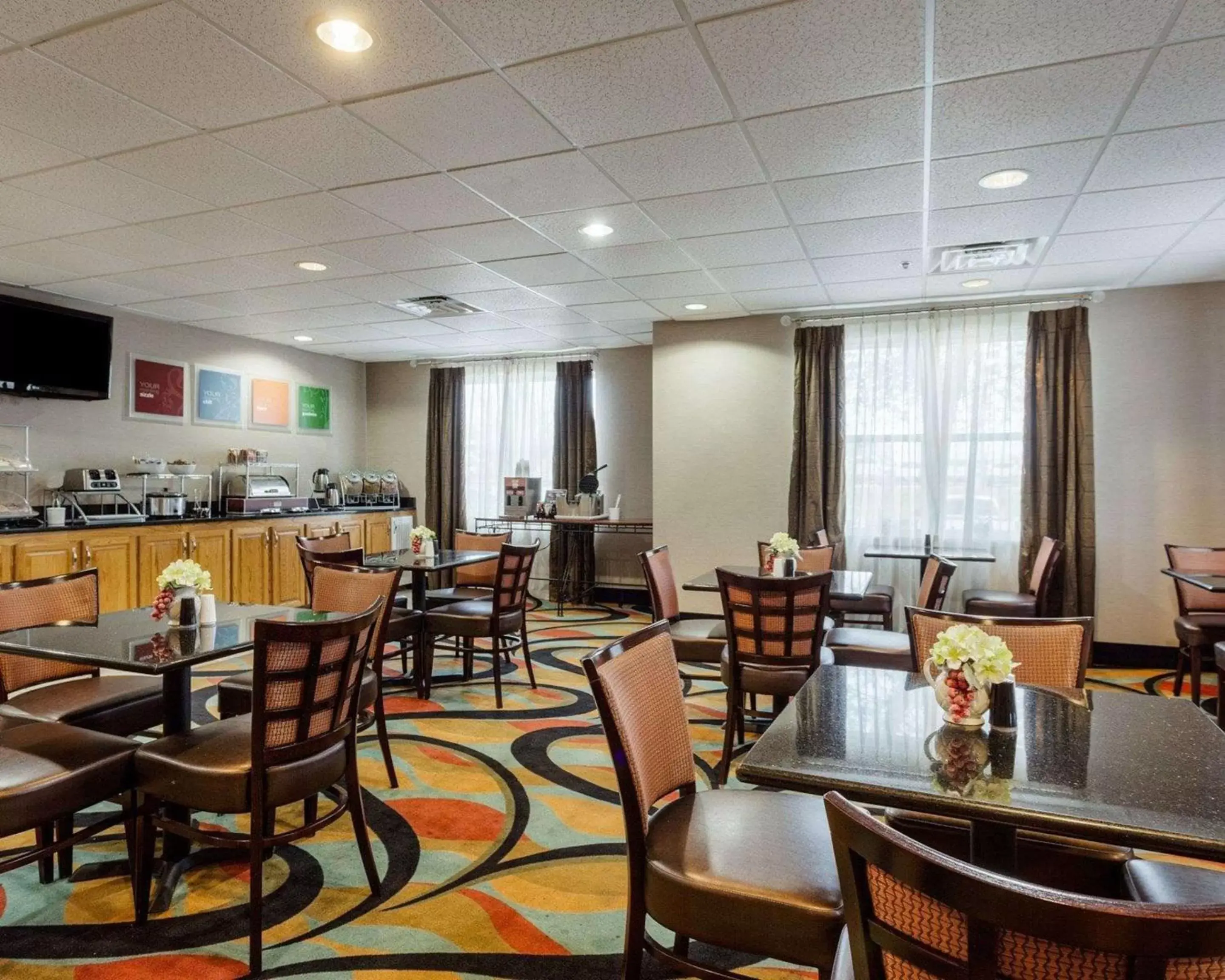 Restaurant/Places to Eat in Comfort Inn & Suites Grenada